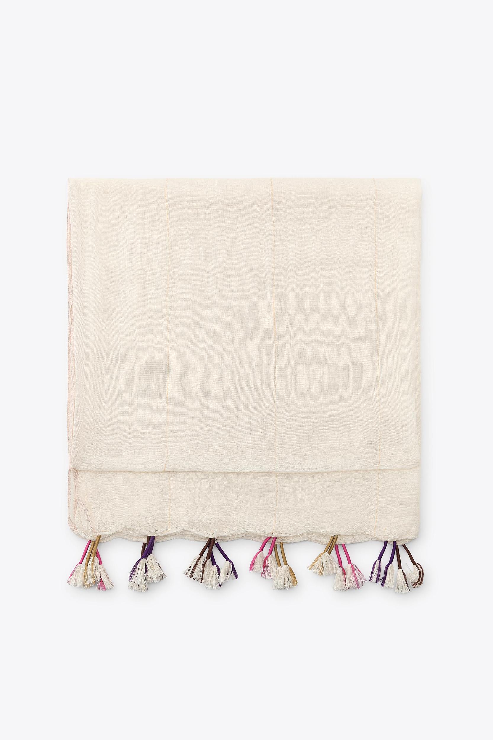 LINEN SCARF WITH POM POMS Product Image