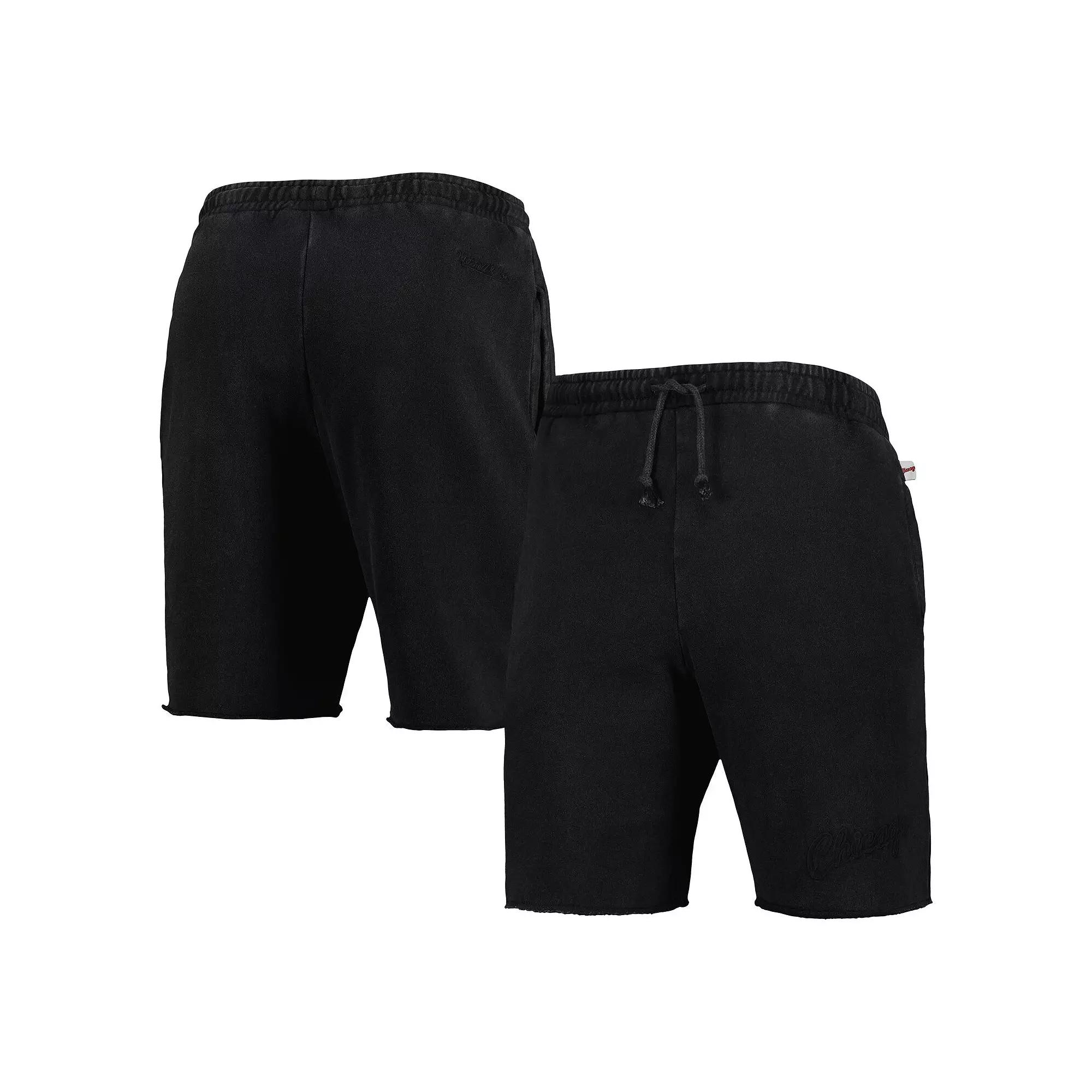 Men's Mitchell & Ness Black Chicago Bulls French Terry Tonal Fleece Shorts,  Product Image