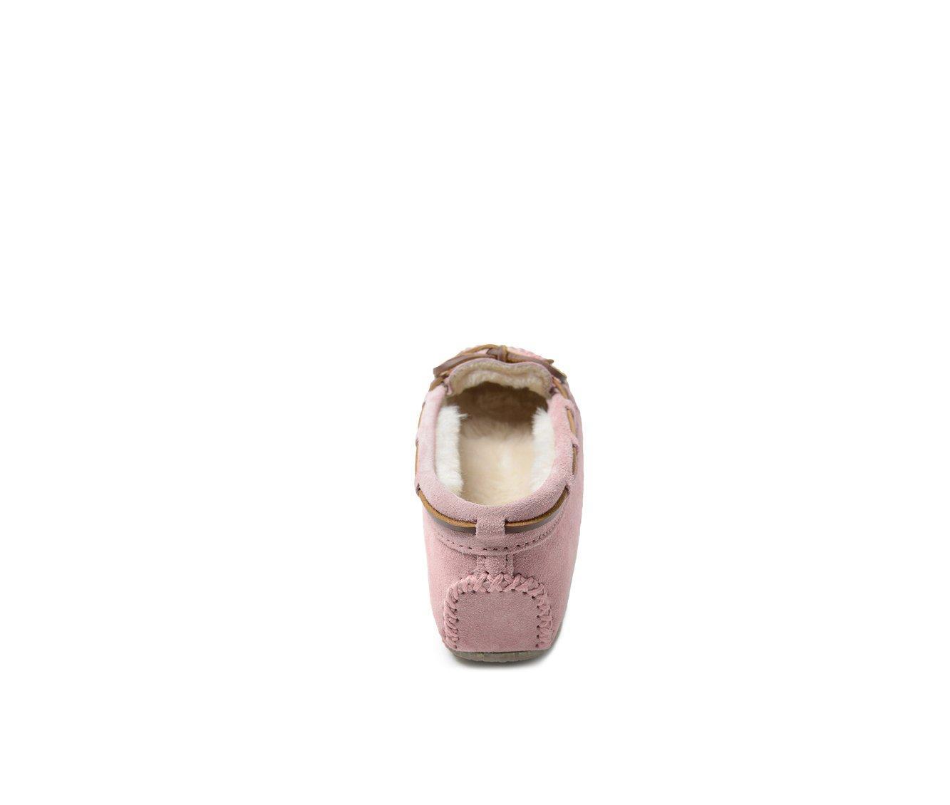 Minnetonka Women's Cally Moccasins Product Image