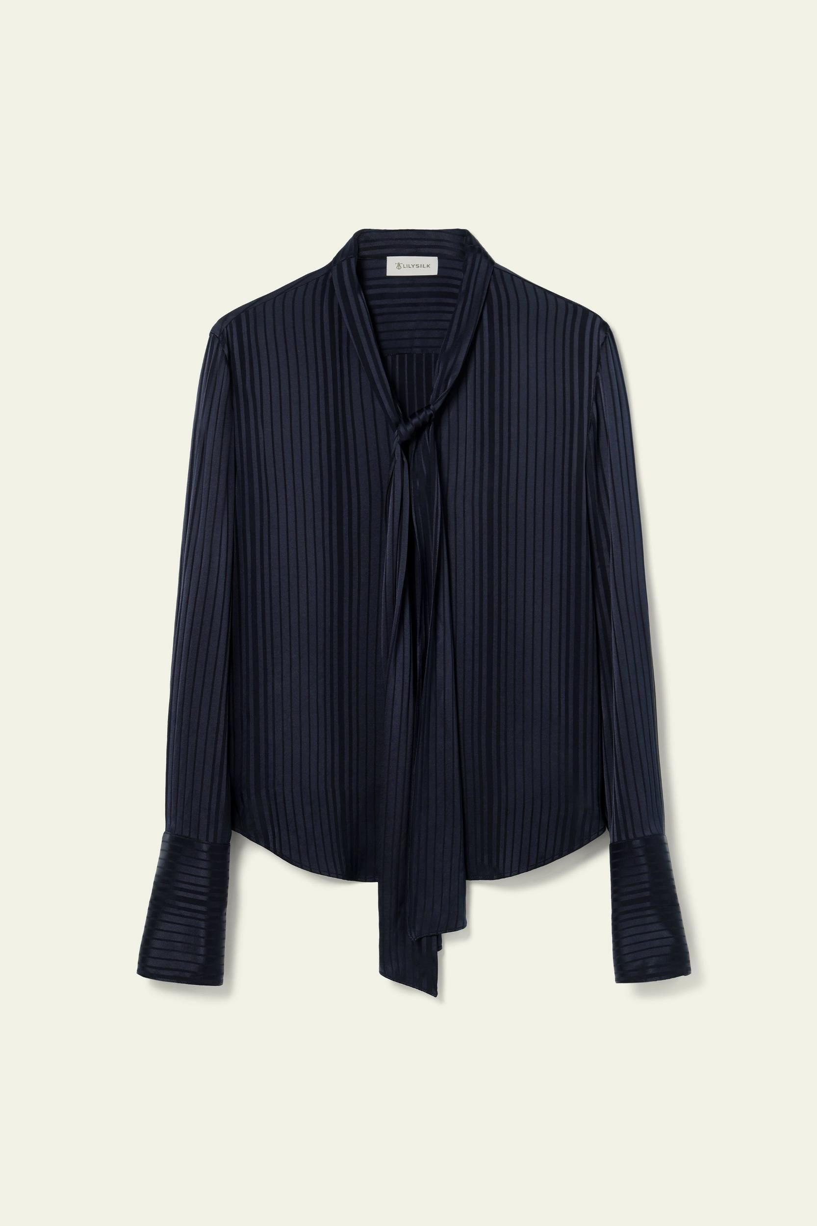 Silk Blouse with a detachable ribbon Product Image