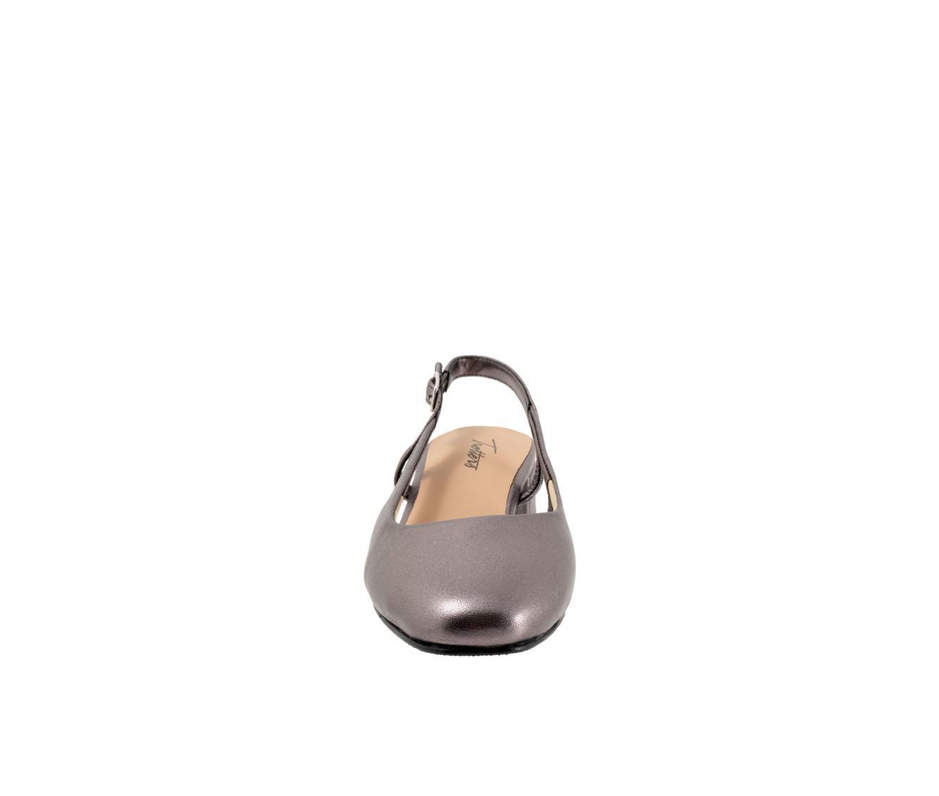 Women's Trotters Dottie Pumps Product Image