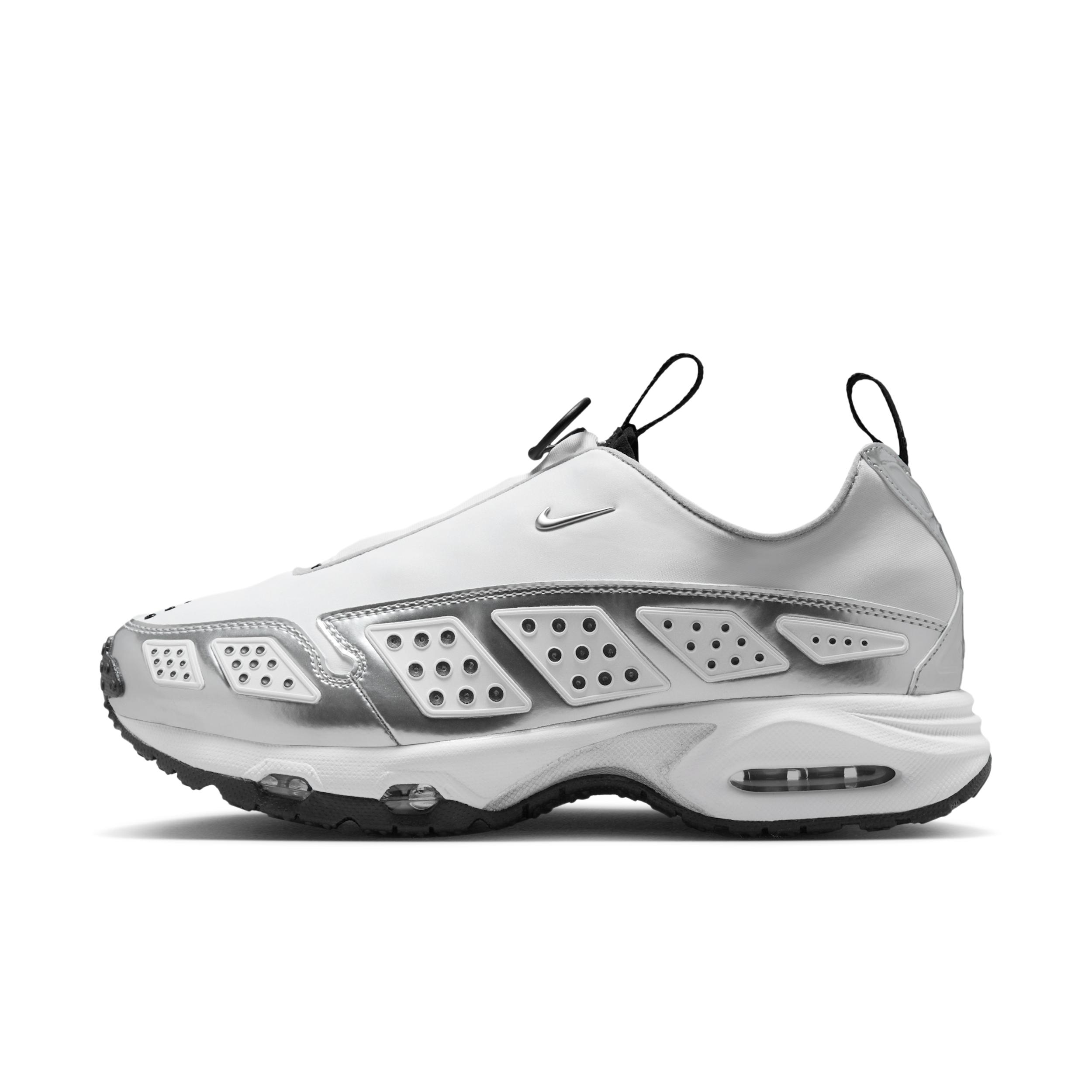 Nike Womens Air Max SNDR Shoes | HJ4130-100 Product Image