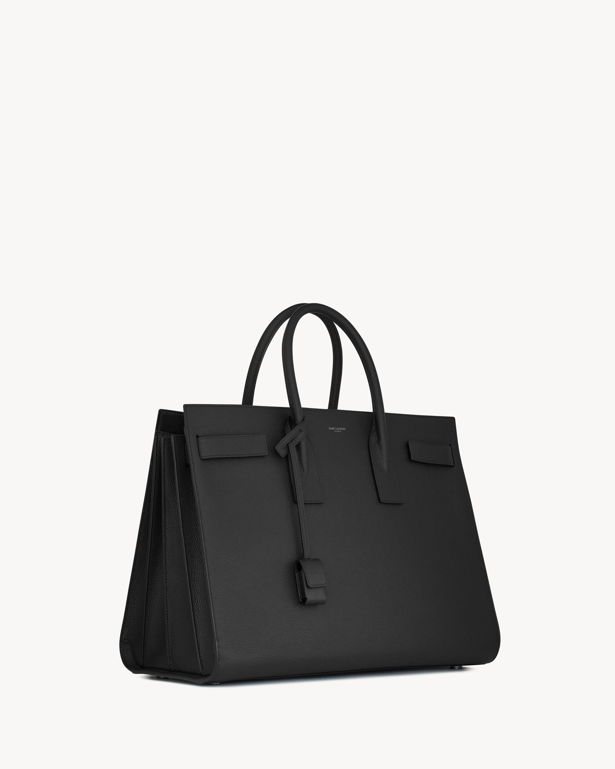 sac de jour large in grained leather Product Image