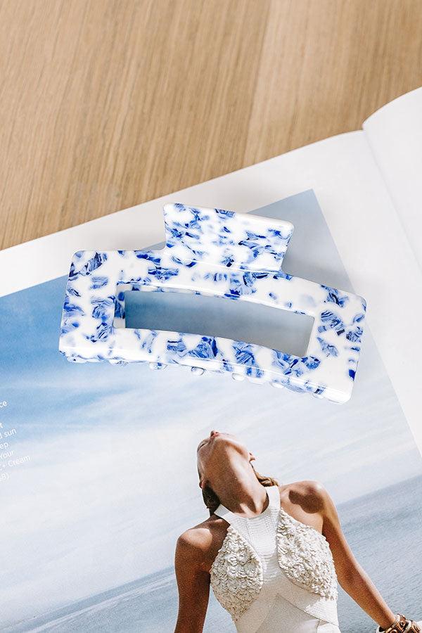 Chic Statement Hair Claw Clip Product Image