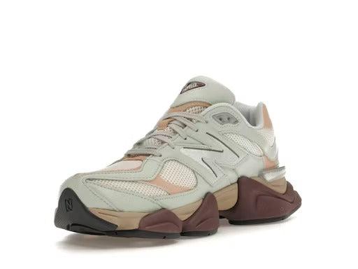 New Balance 9060 Clay Ash Product Image