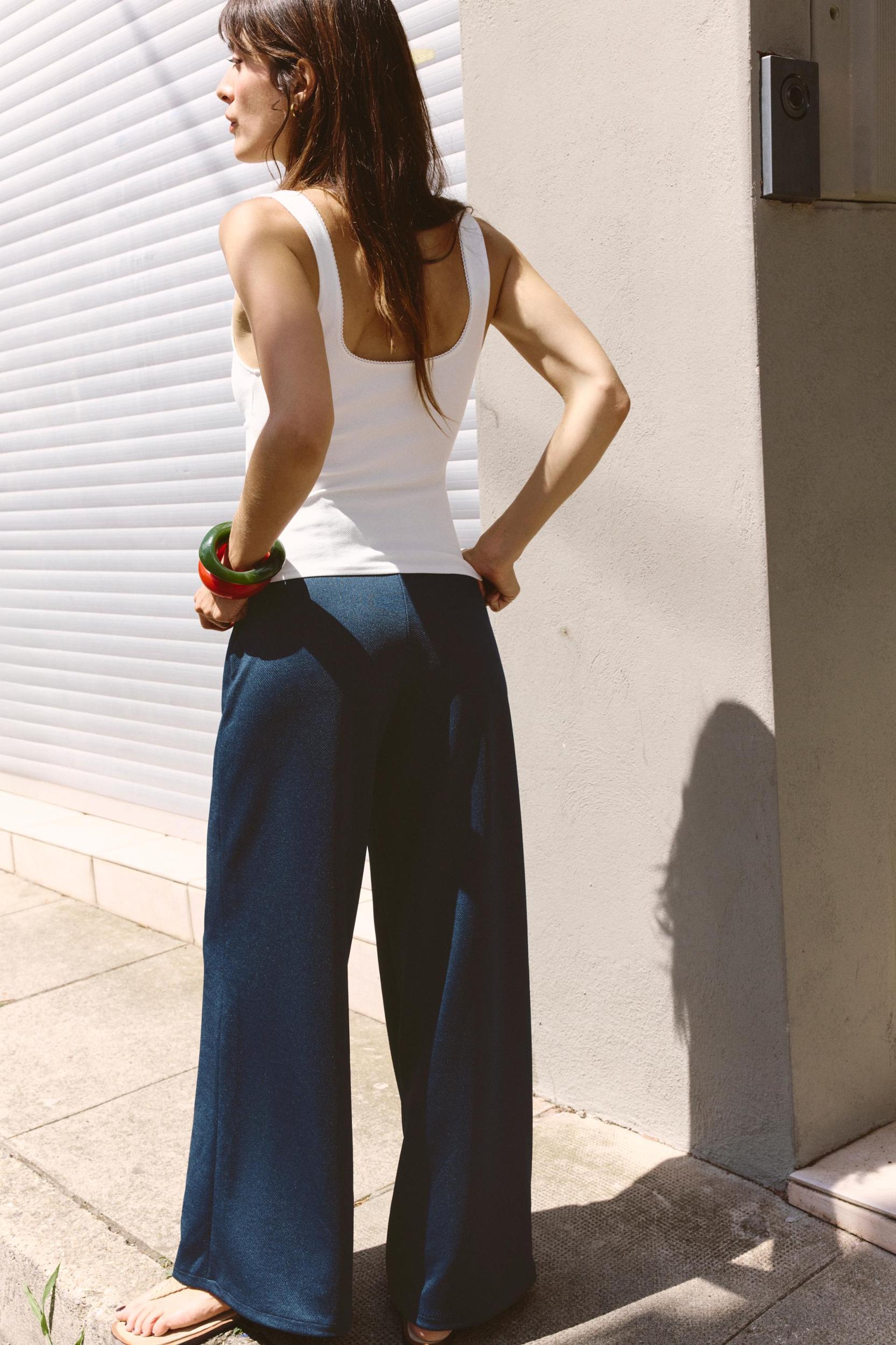 PICOT TRIM TOP Product Image