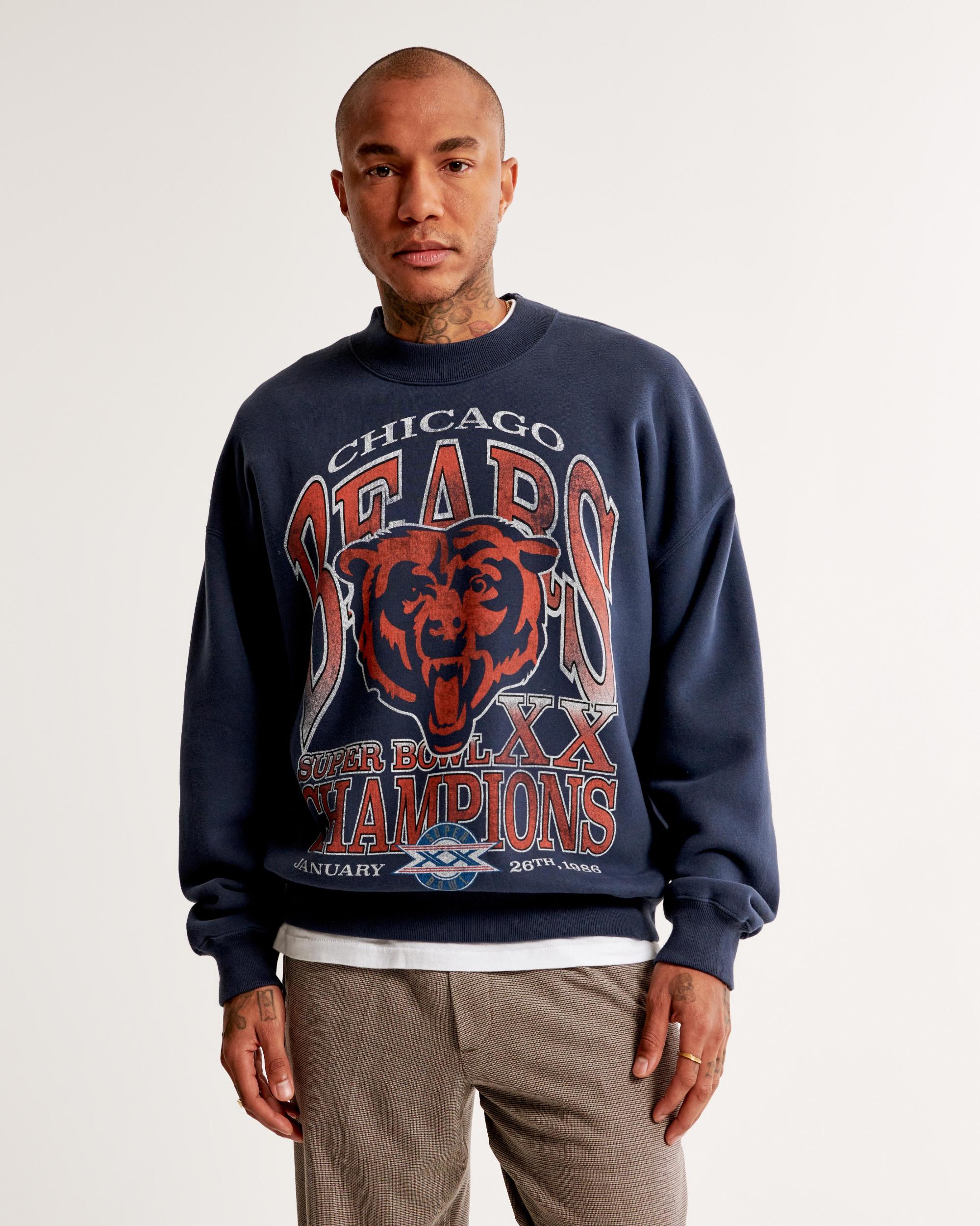 New England Patriots Graphic Crew Sweatshirt Product Image