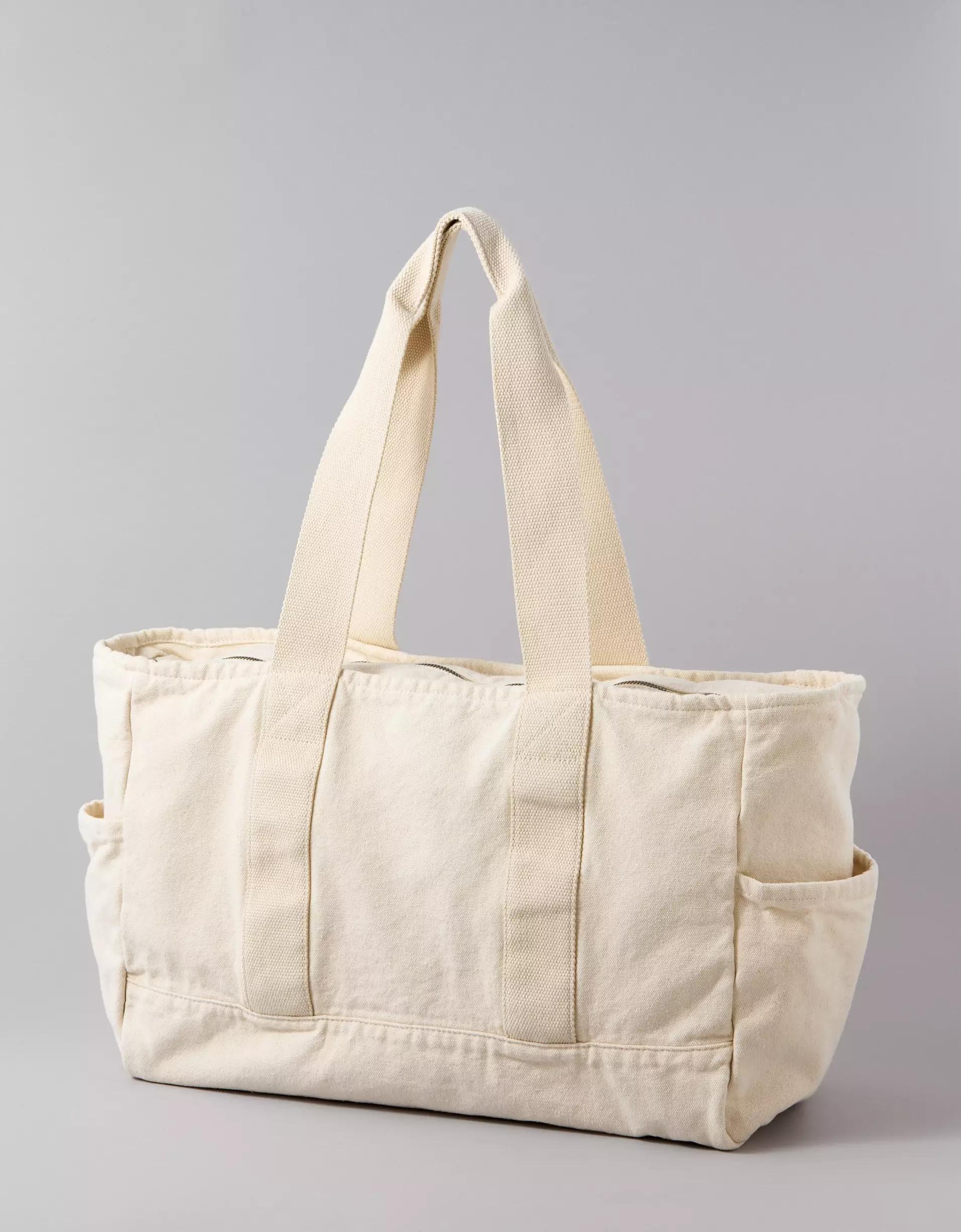 AEO Weekender Tote Bag Product Image