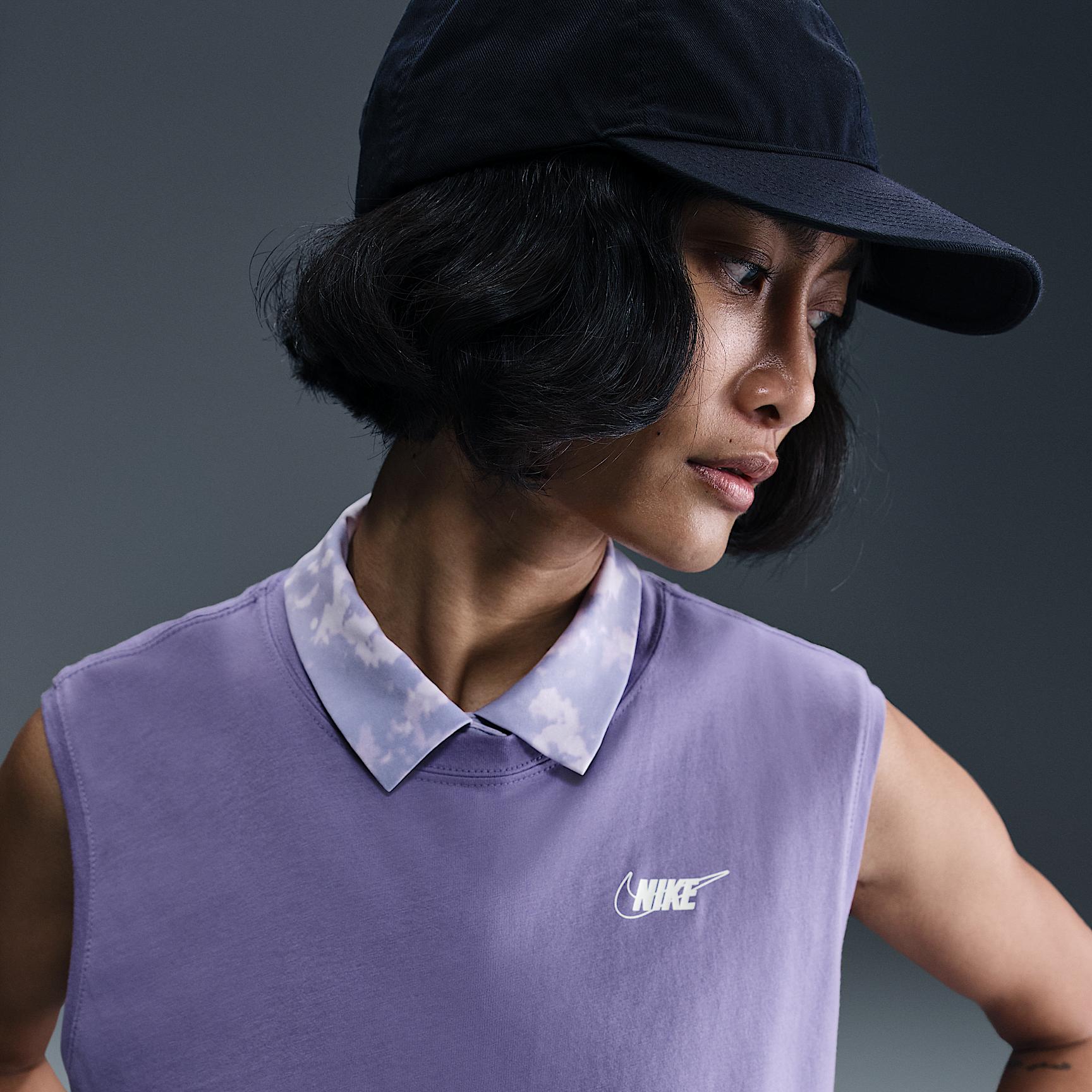 Womens Nike Sportswear Club Sleeveless Cropped Graphic T-Shirt | HF9531-527 Product Image