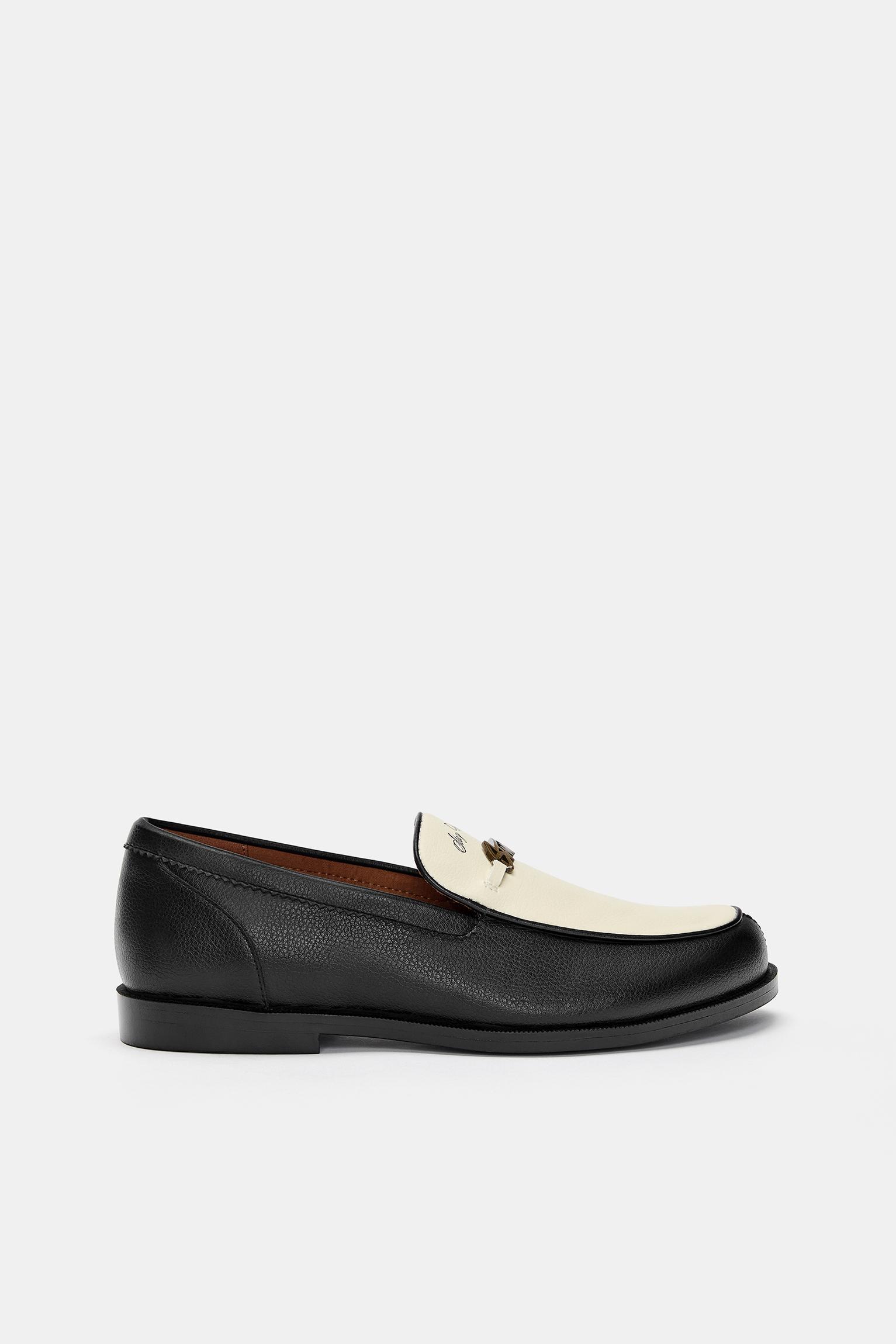 STWD Contrast Loafers Product Image