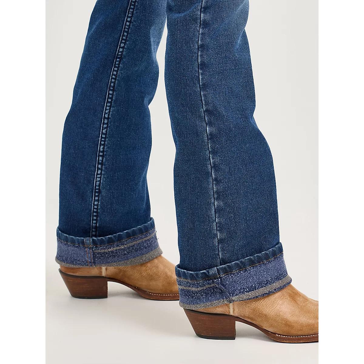 Women's Wrangler Retro® Mae Warmth Bootcut Jean in Brynn Product Image