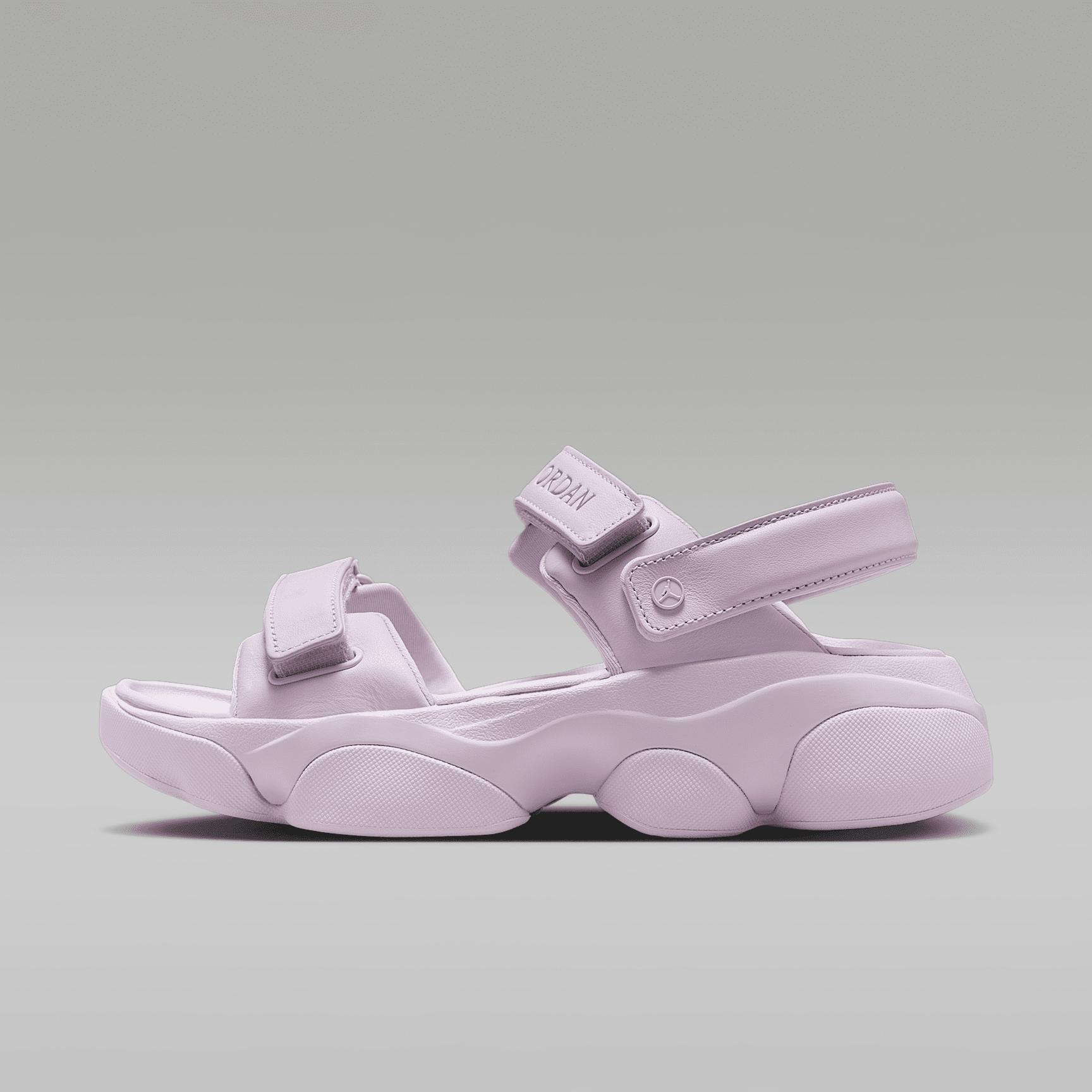 Womens Jordan Deja Sandals | FN5036-500 Product Image