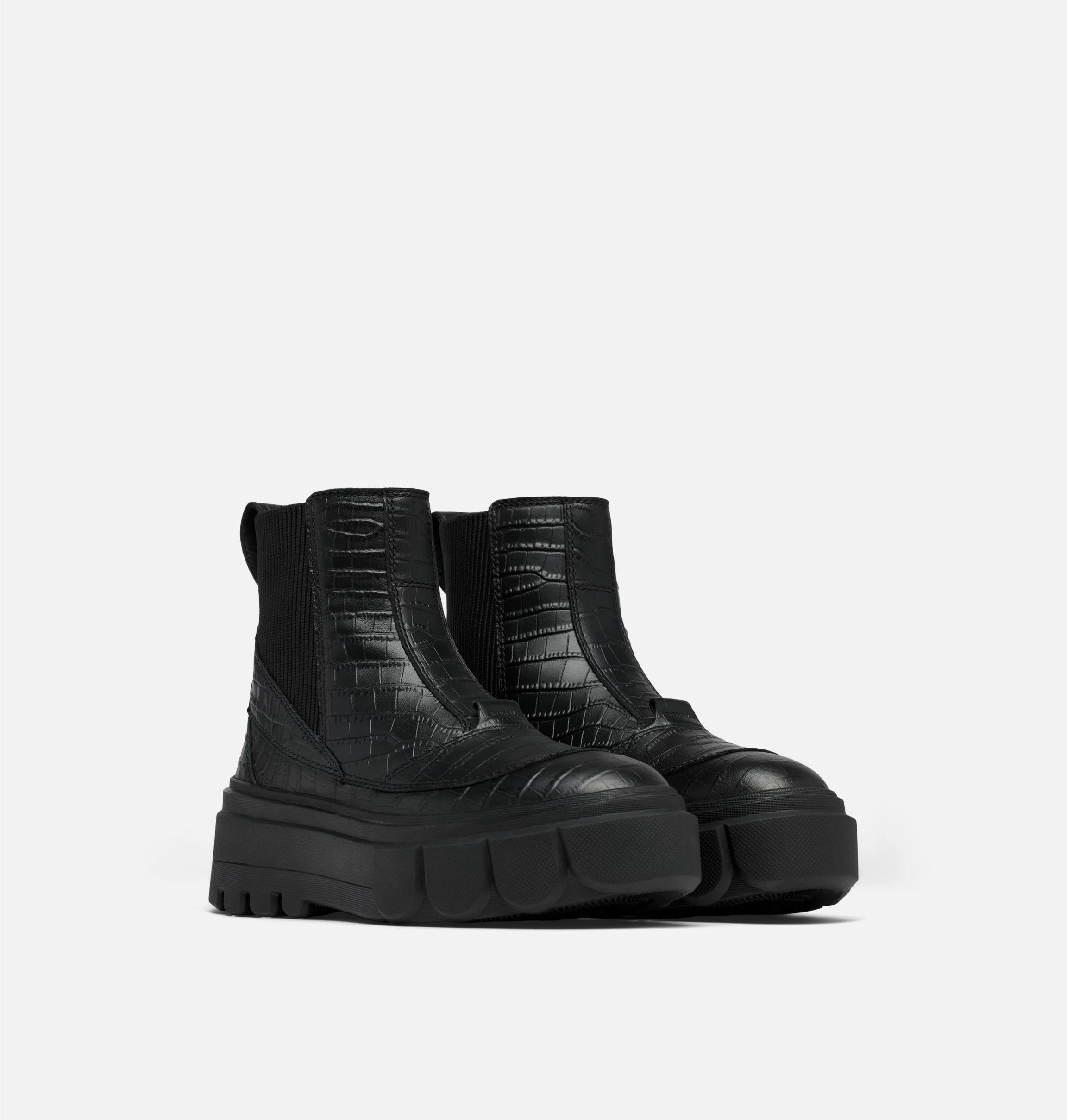 CARIBOU™ X Women's Chelsea Waterproof Boot Product Image