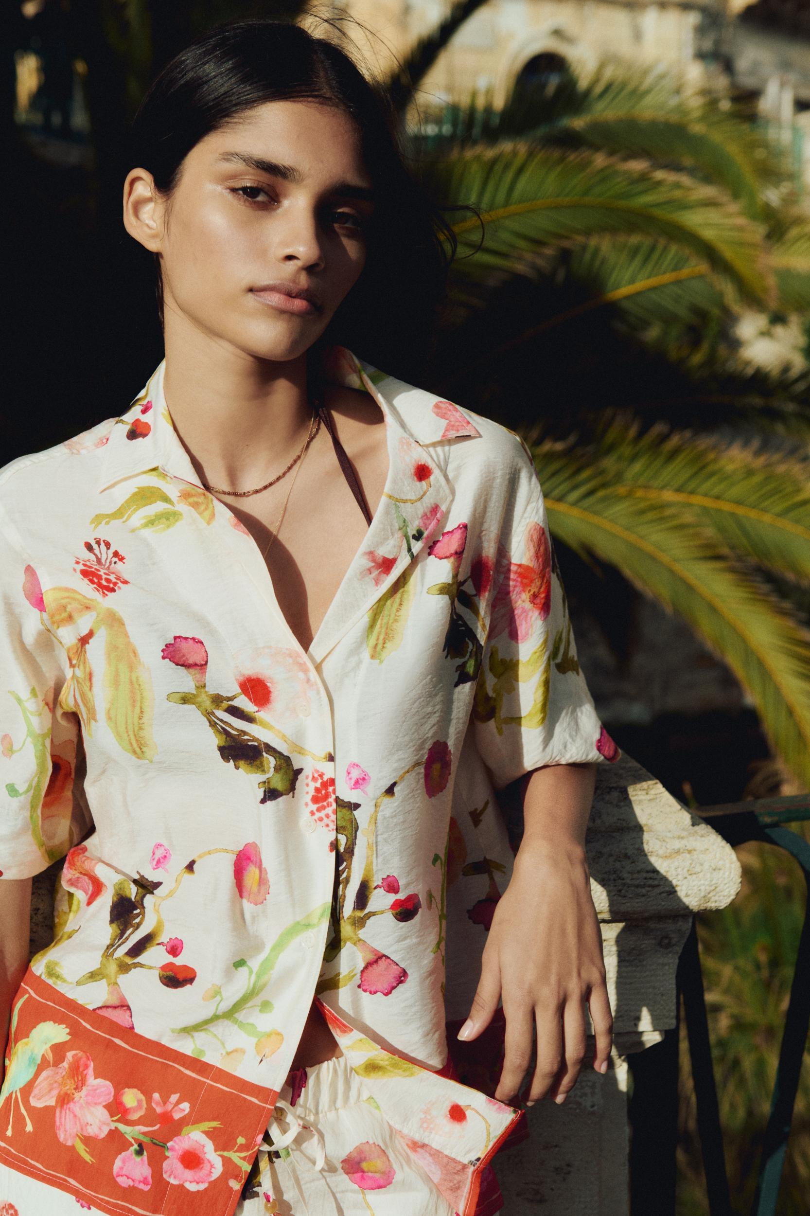 Loose-Fit Resort Shirt Product Image