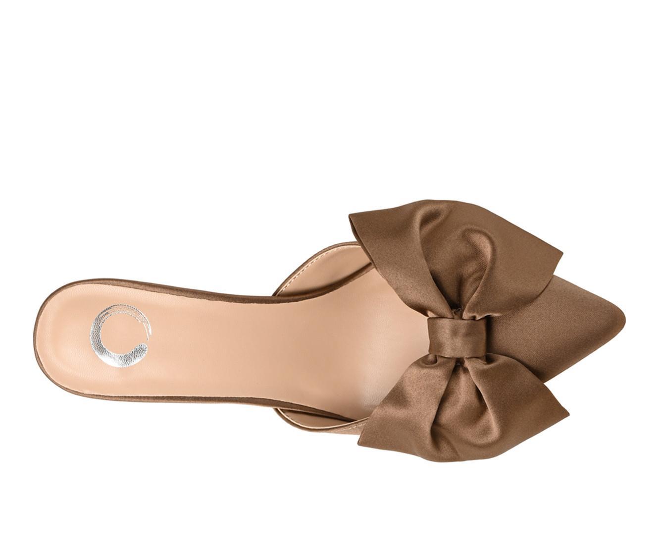 Women's Journee Collection Tiarra Pumps Product Image