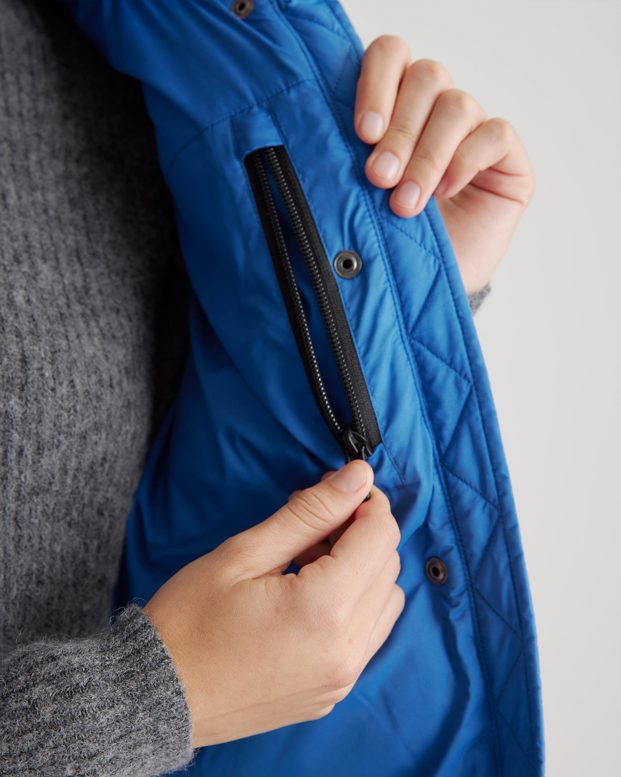 Quince | Women's Responsible Down Puffer Vest Recycled Polyester Product Image