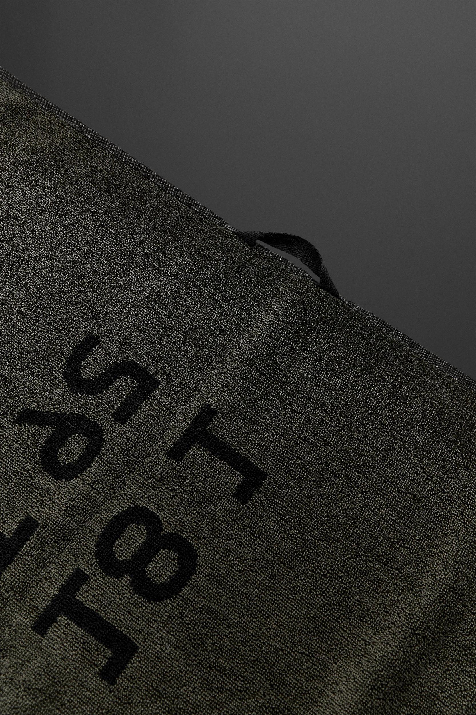 SMALL WORKOUT TOWEL Product Image