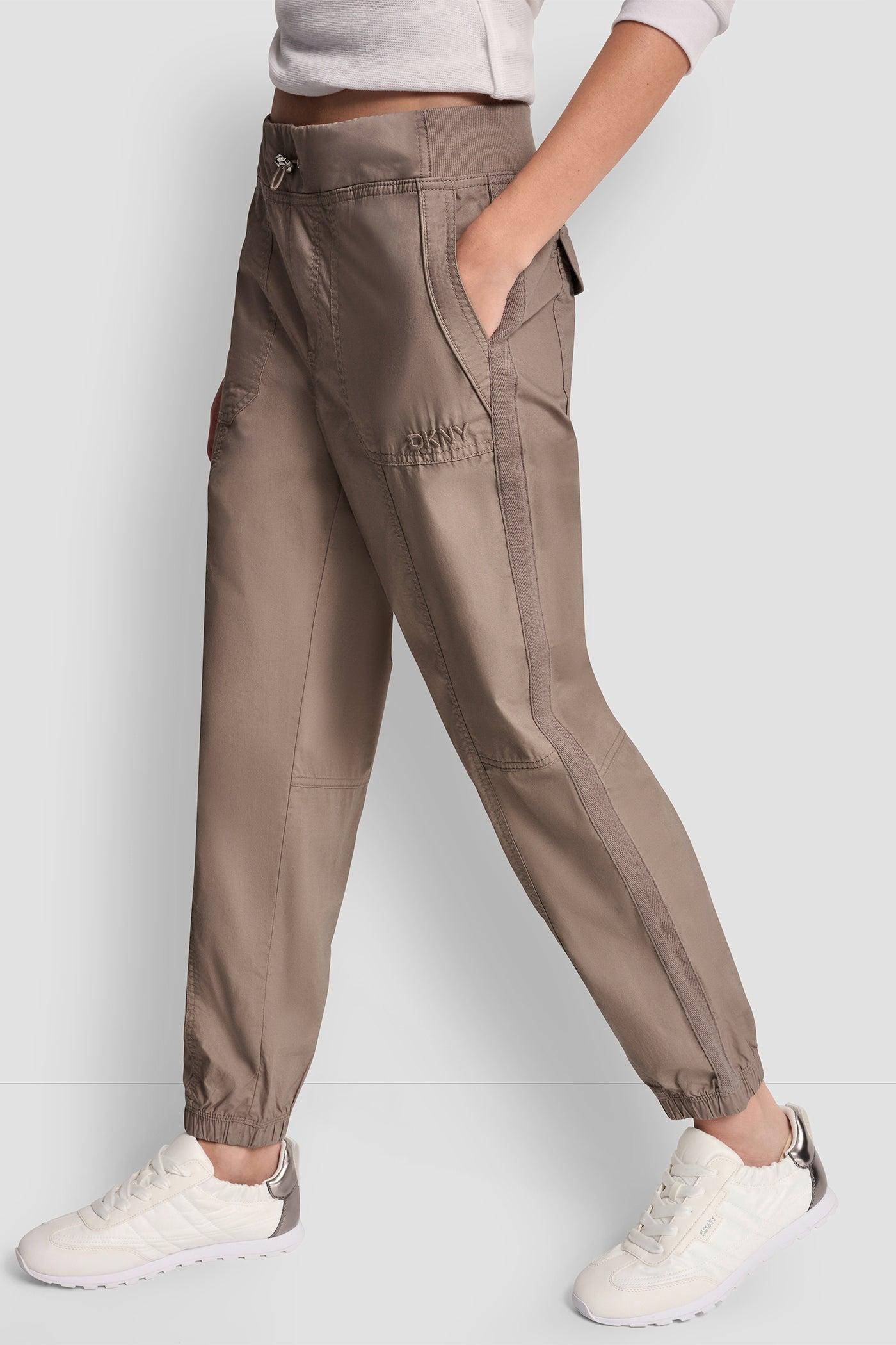 HIGH-RISE SLIM UTILITY JOGGER Product Image