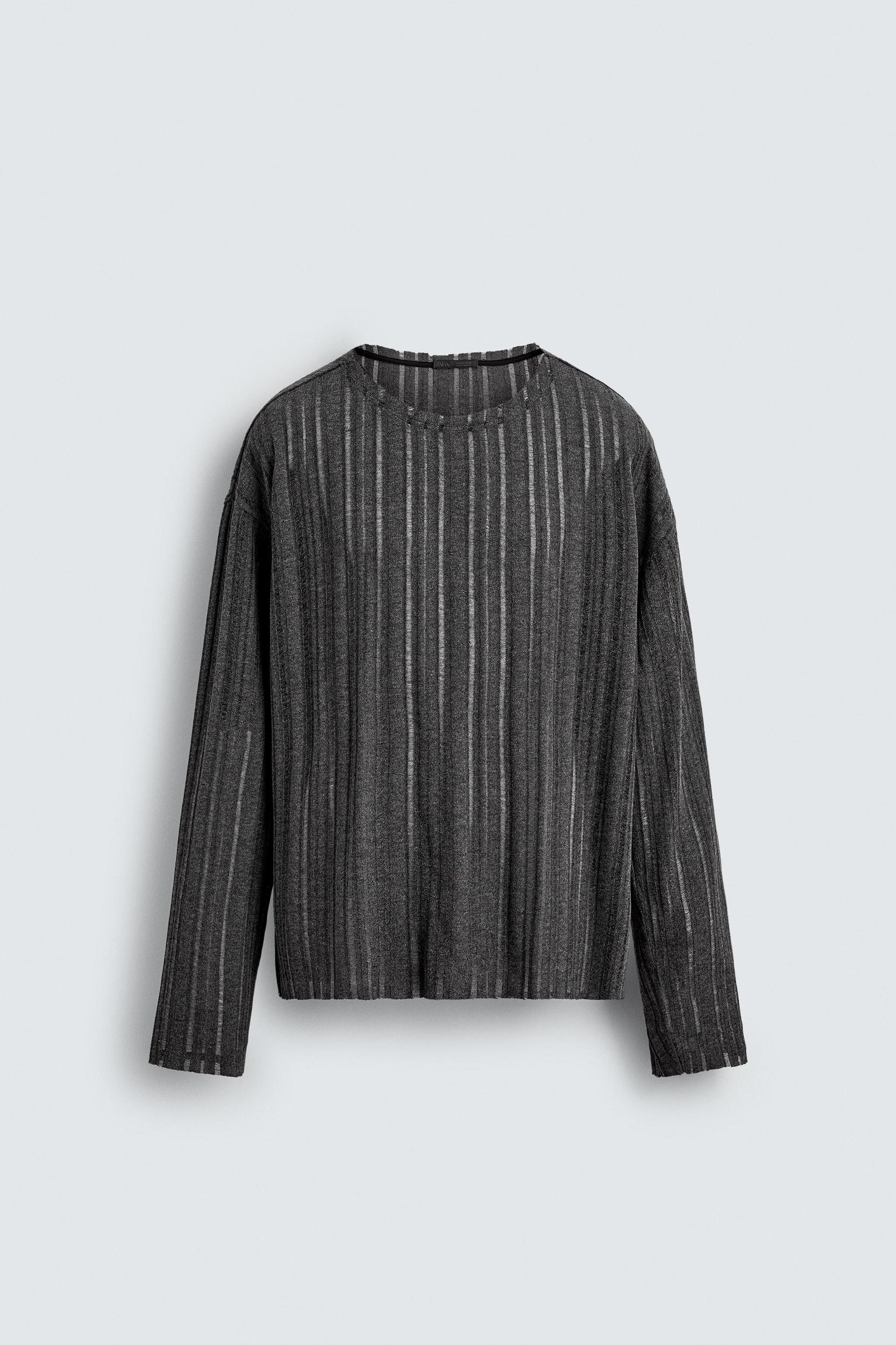 OPEN KNIT T-SHIRT Product Image