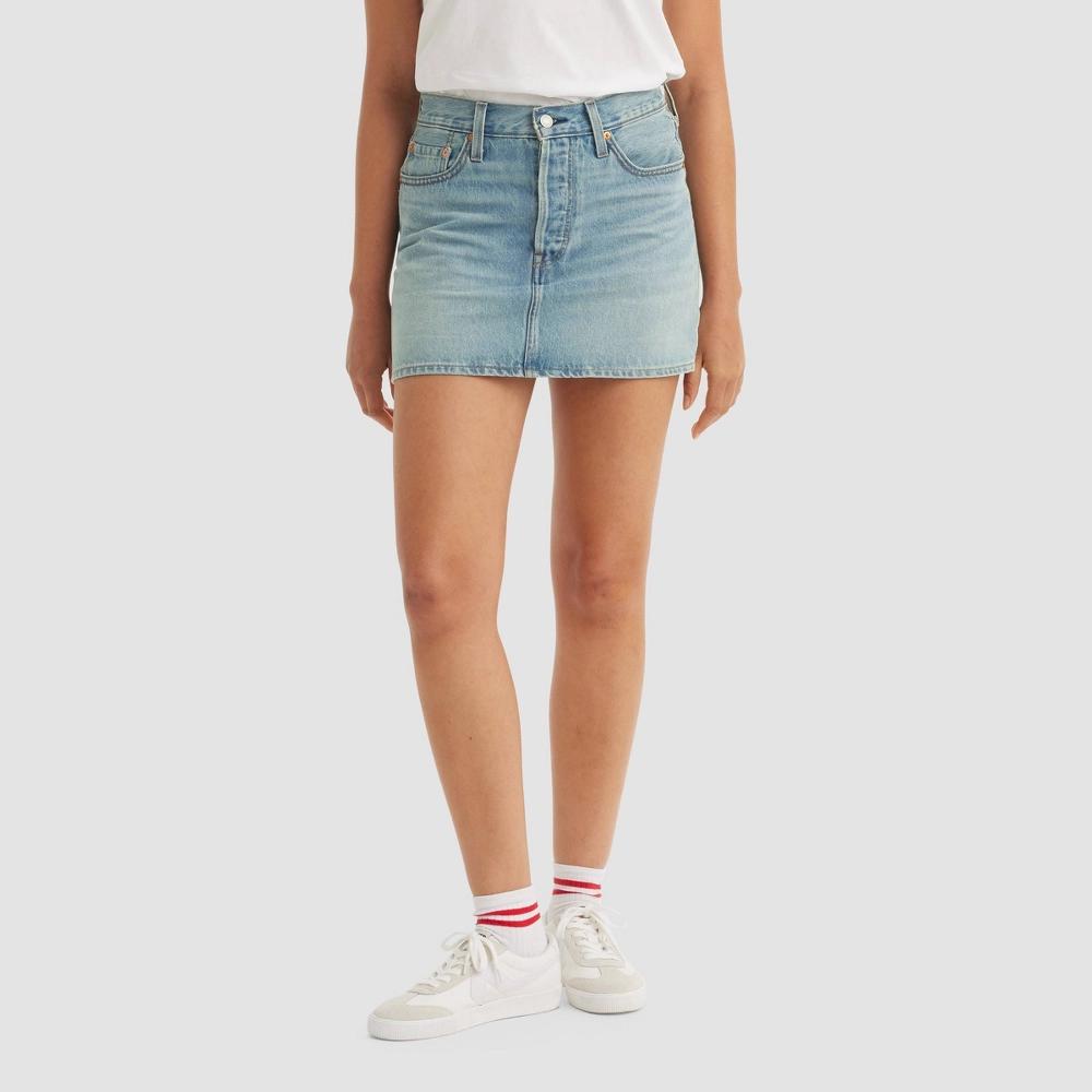 Levi's® Women's Iconic Mini Skirt - Woven Minutes Product Image