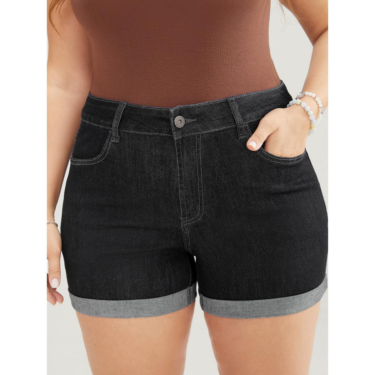 Plus Size Skinny Very Stretchy Dark Wash Cuffed Hem Denim Shorts Women Black High stretch Dailywear Pocket Casual Denim Shorts BloomChic 10/M Product Image