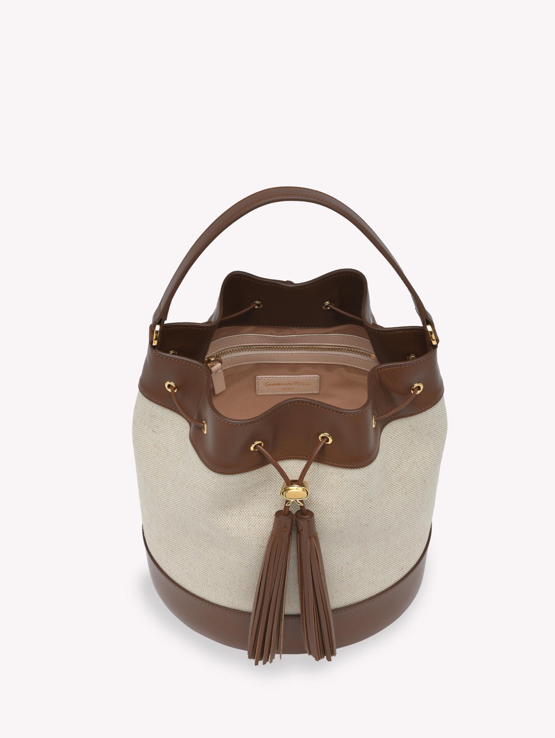 SIENNA 22 Gianvito Rossi Product Image