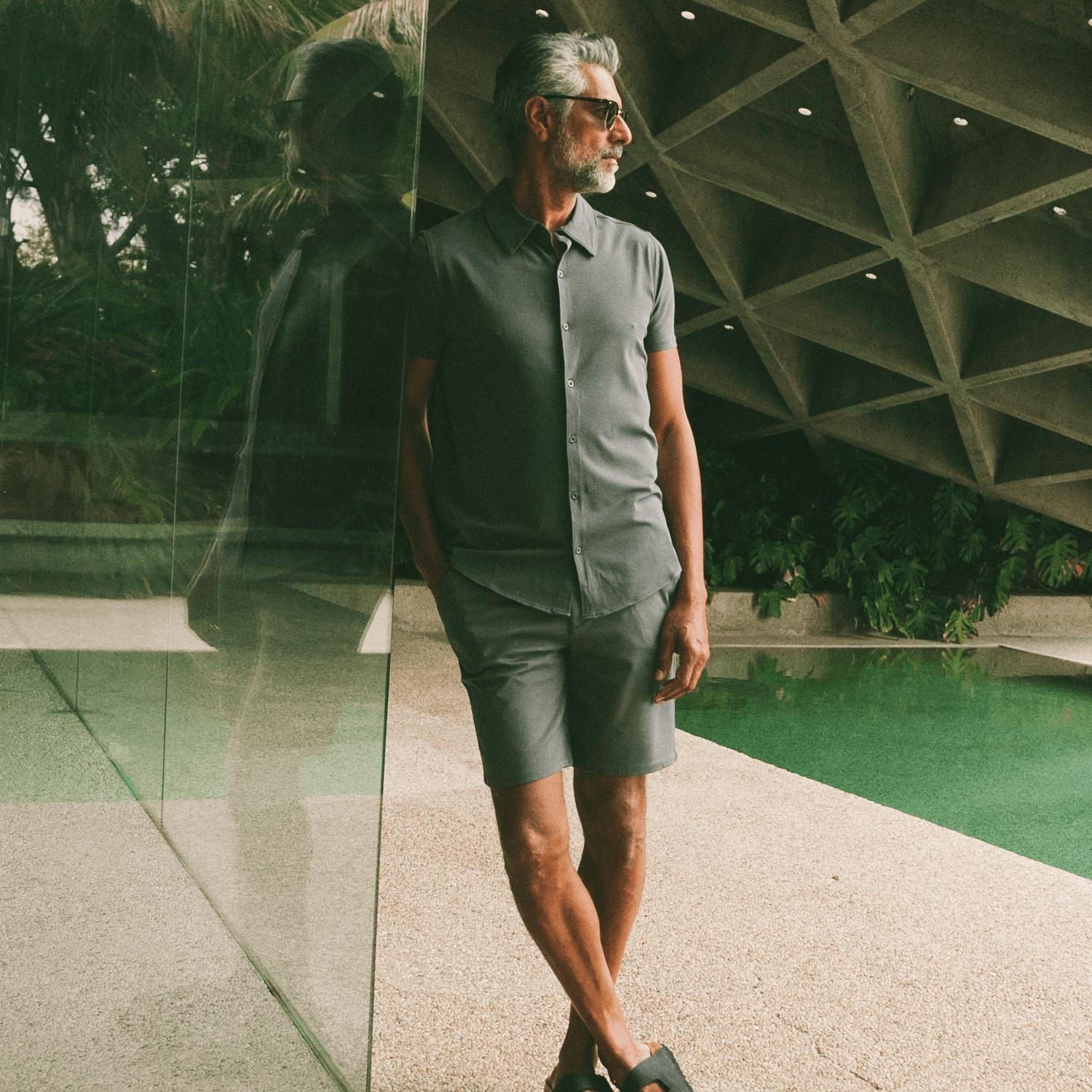 7" Carbon Comfort Knit Chino Shorts Product Image