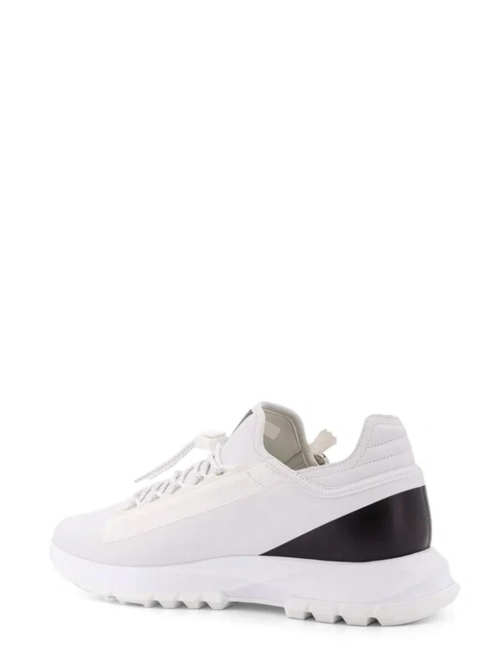 GIVENCHY Spectre Runner Leather Sneakers With 4g Side Zip Detail In White Product Image