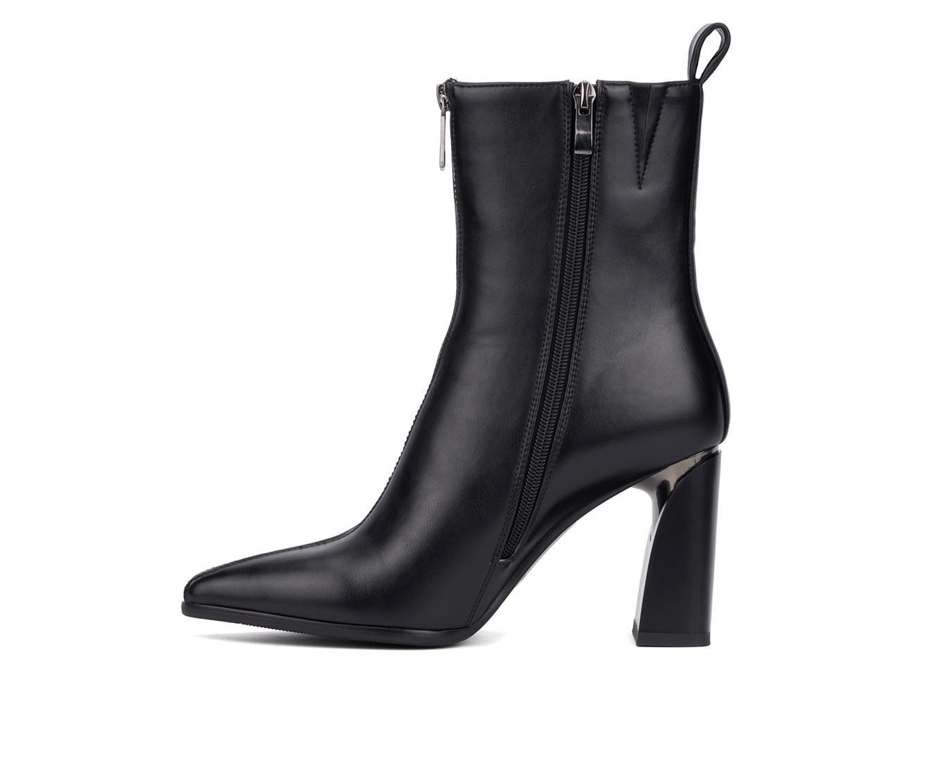Women's Torgeis Hyde Booties Product Image