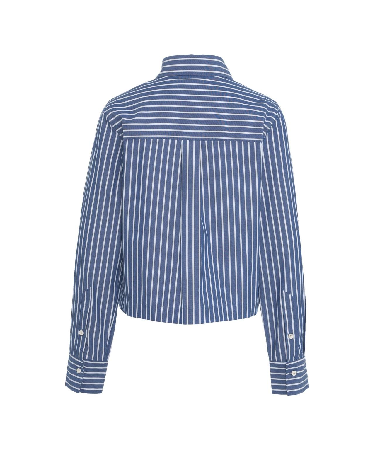 Short blouse made of organic cotton Product Image