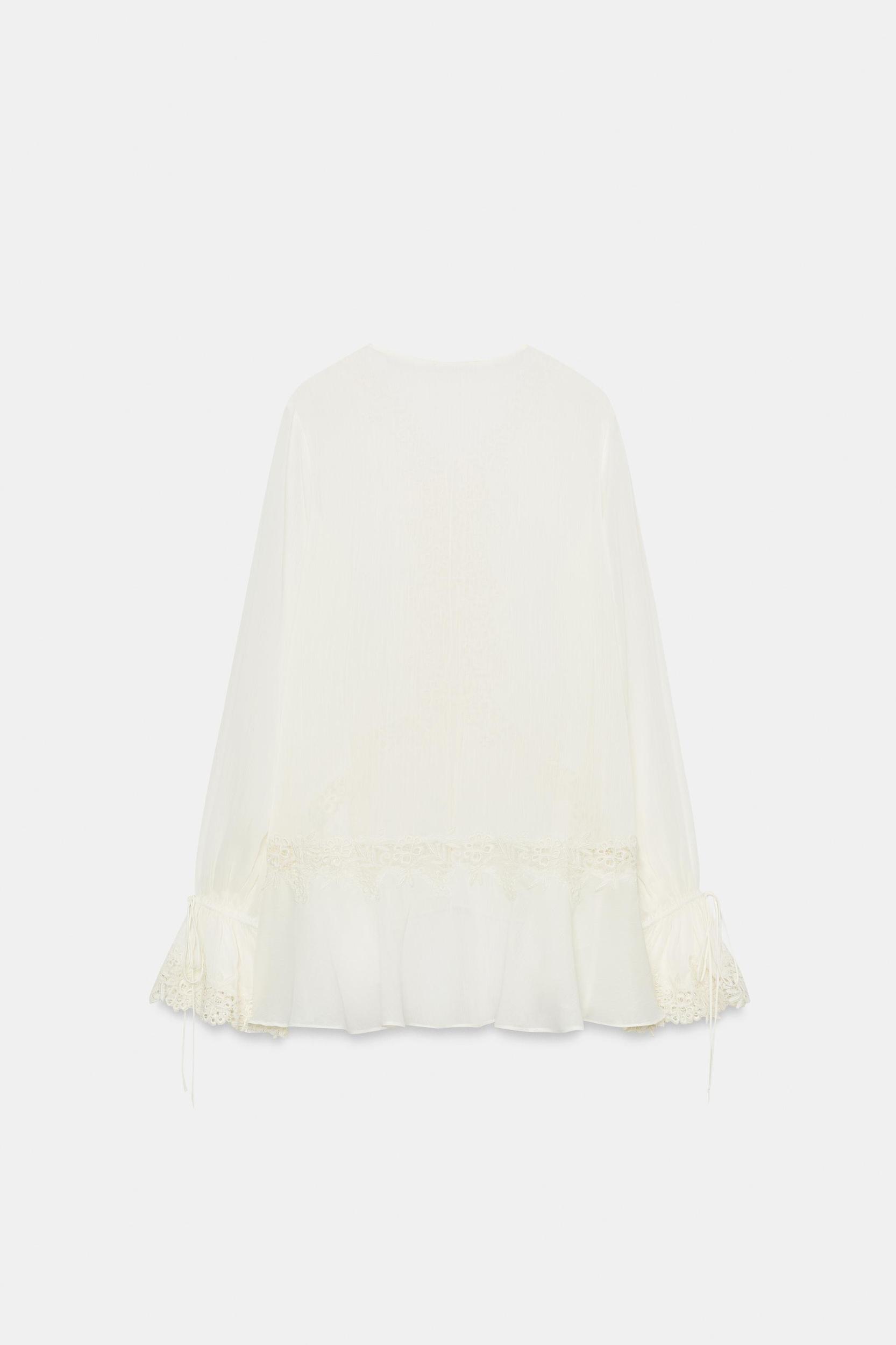 ZW COLLECTION COMBINATION LACE BLOUSE Product Image