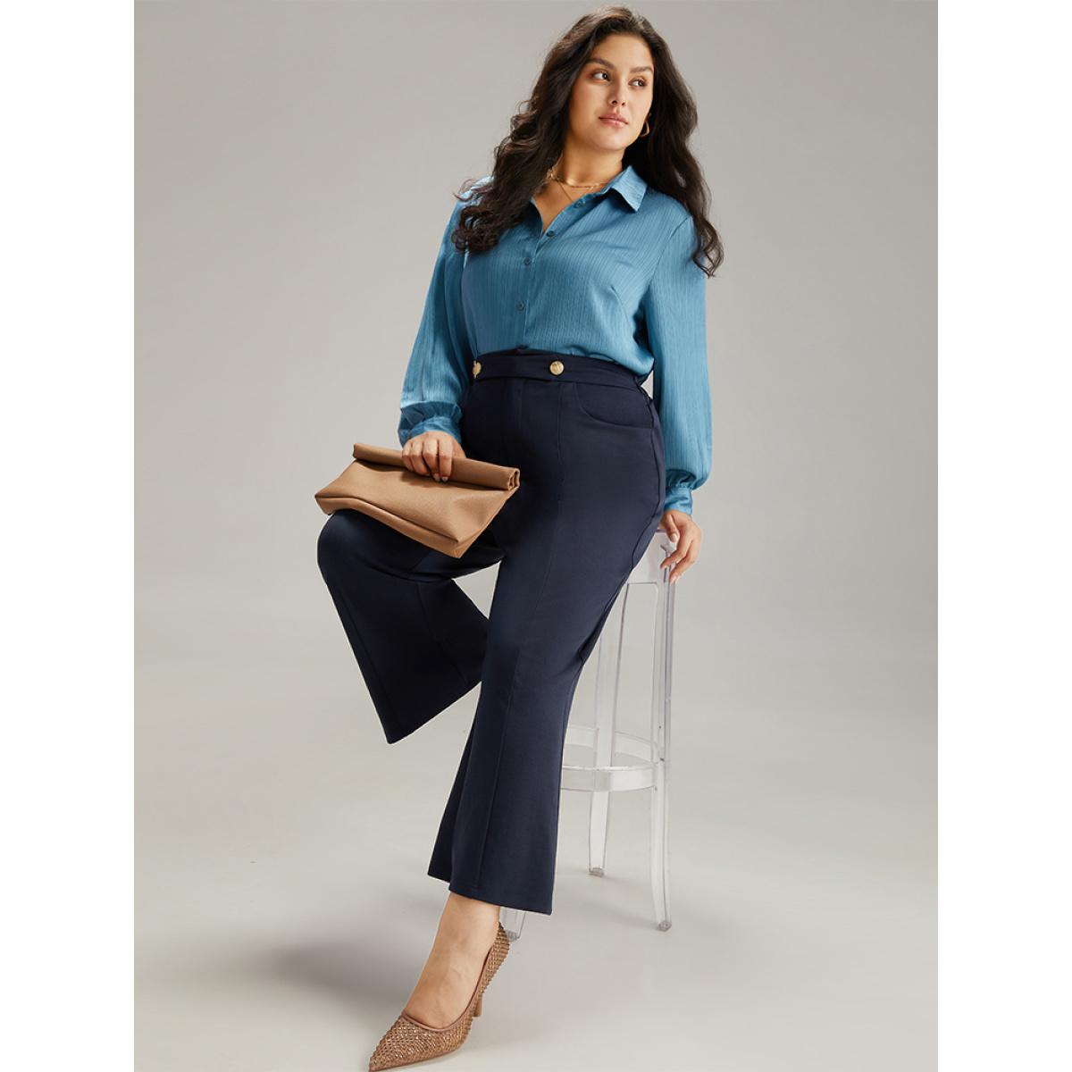 Plus Size Solid Metal Detail Pocket Flare Leg Pants Women Midnight Office Flare Leg High Rise Office Pants BloomChic 18-20/2X Product Image