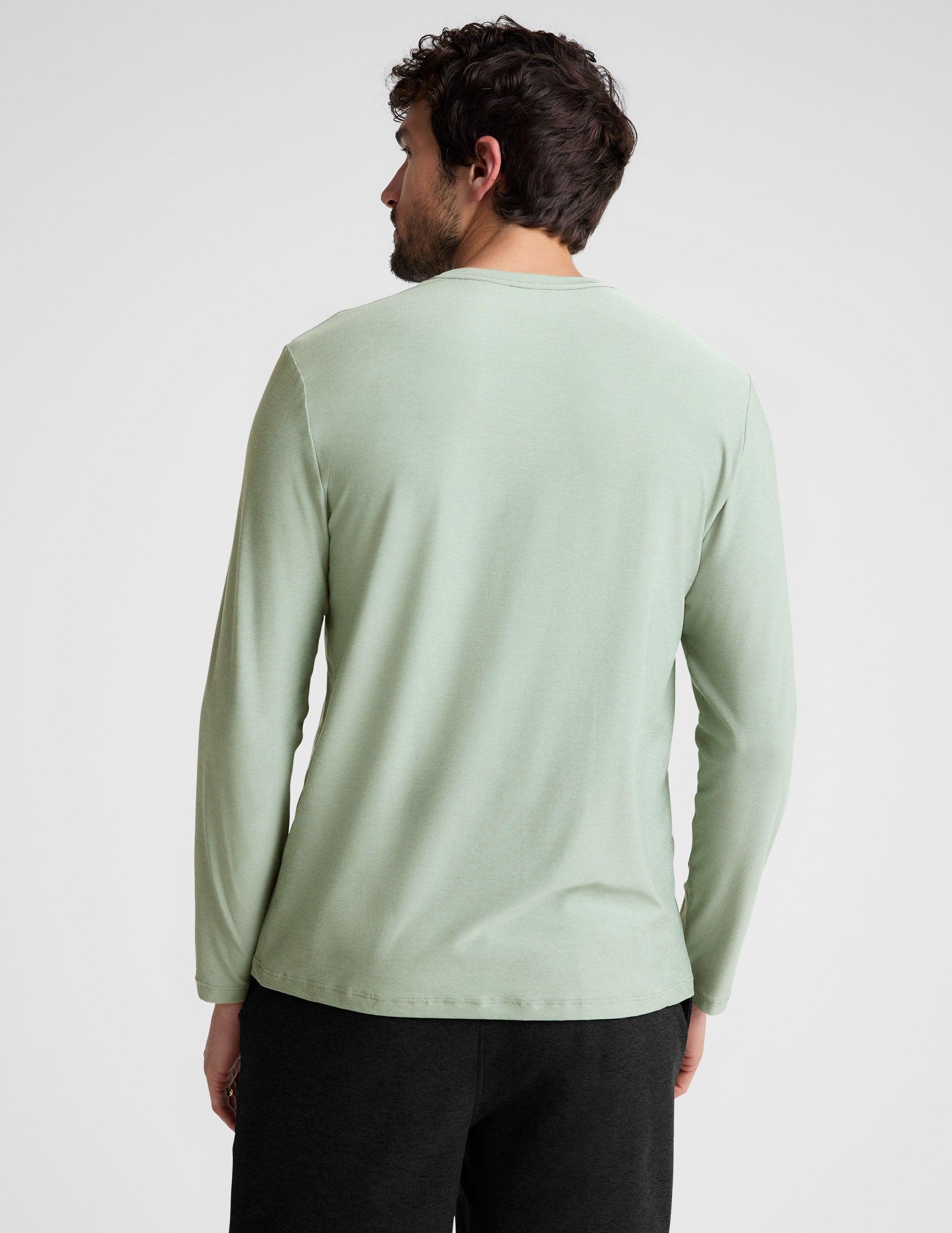 Always Beyond Men's Long Sleeve Crew 2.0 Male Product Image