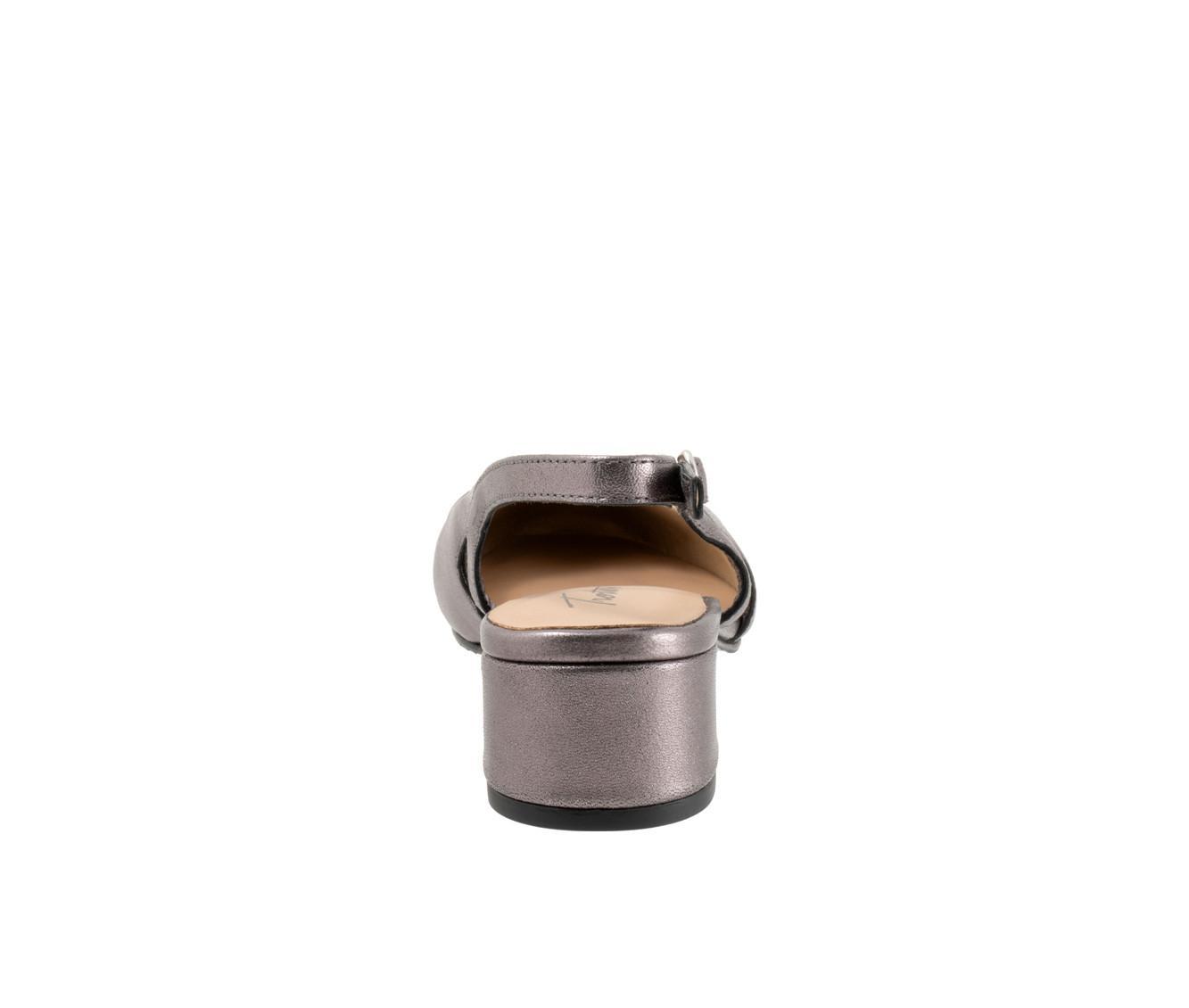 Women's Trotters Dottie Pumps Product Image