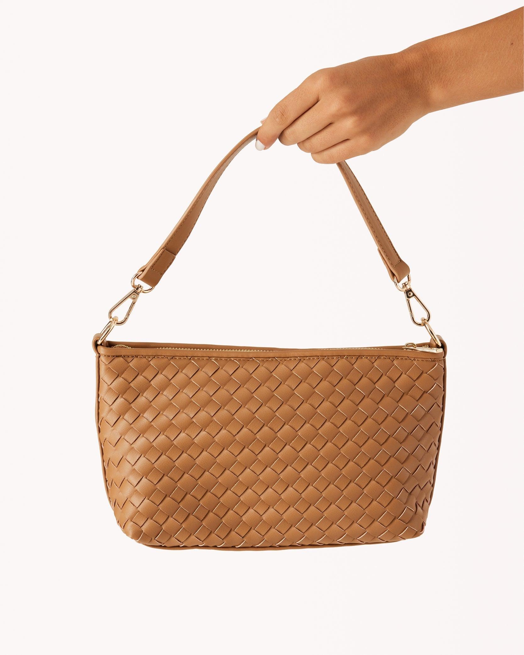 Billini | Benita Crossbody Bag Product Image