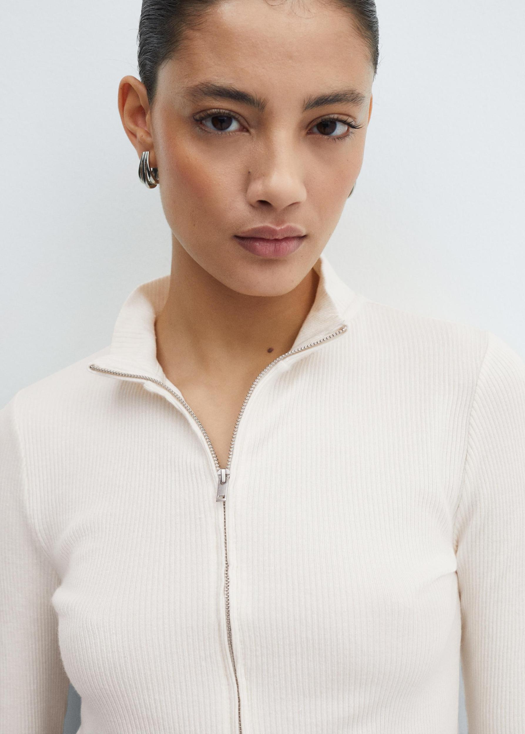 Perkins-neck cardigan with zip - Women | MANGO USA Product Image