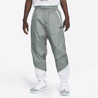 Nike Men's Windrunner Woven Lined Pants Product Image