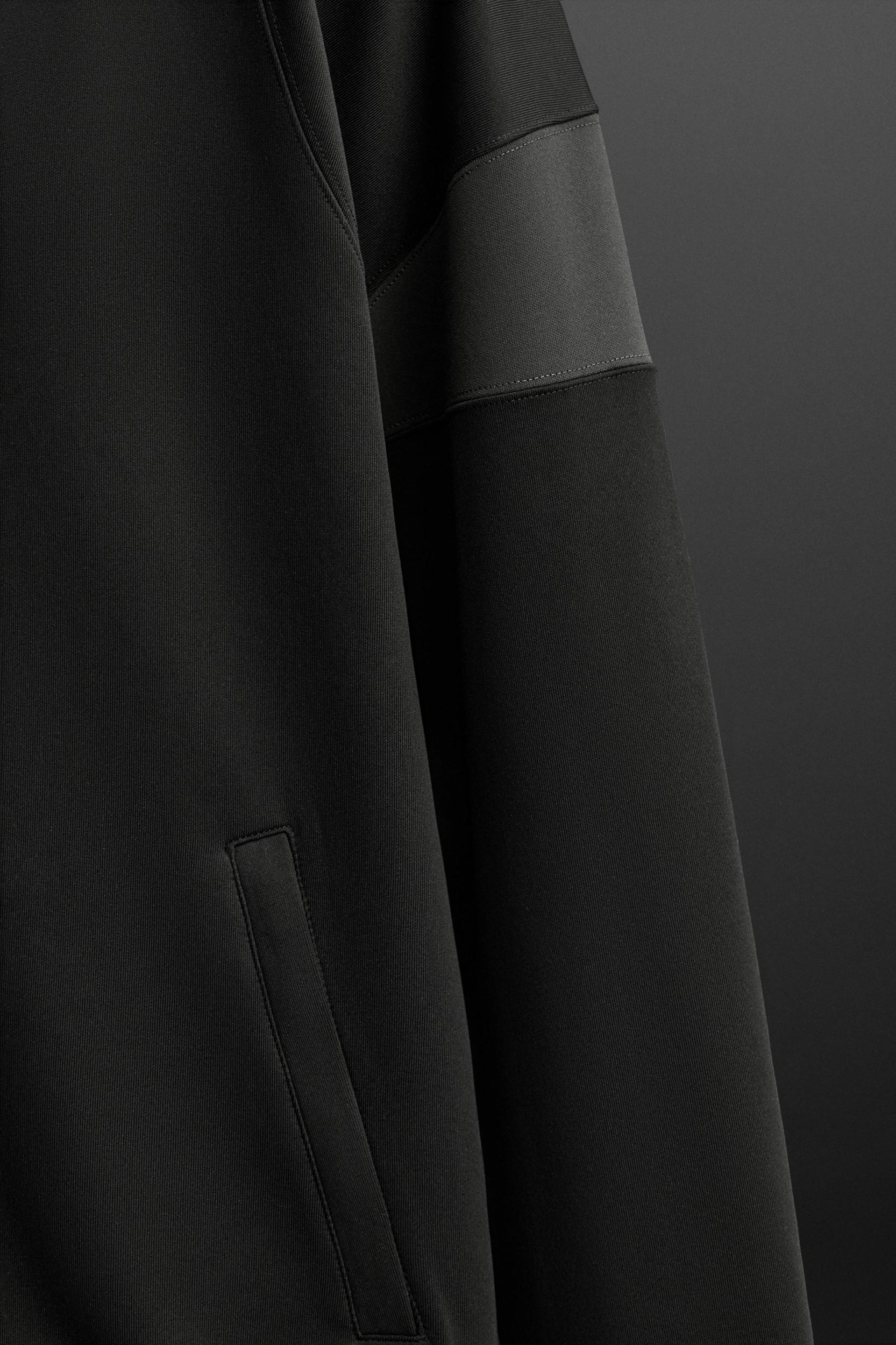 TECHNICAL SWEATSHIRT WITH ZIPPER Product Image