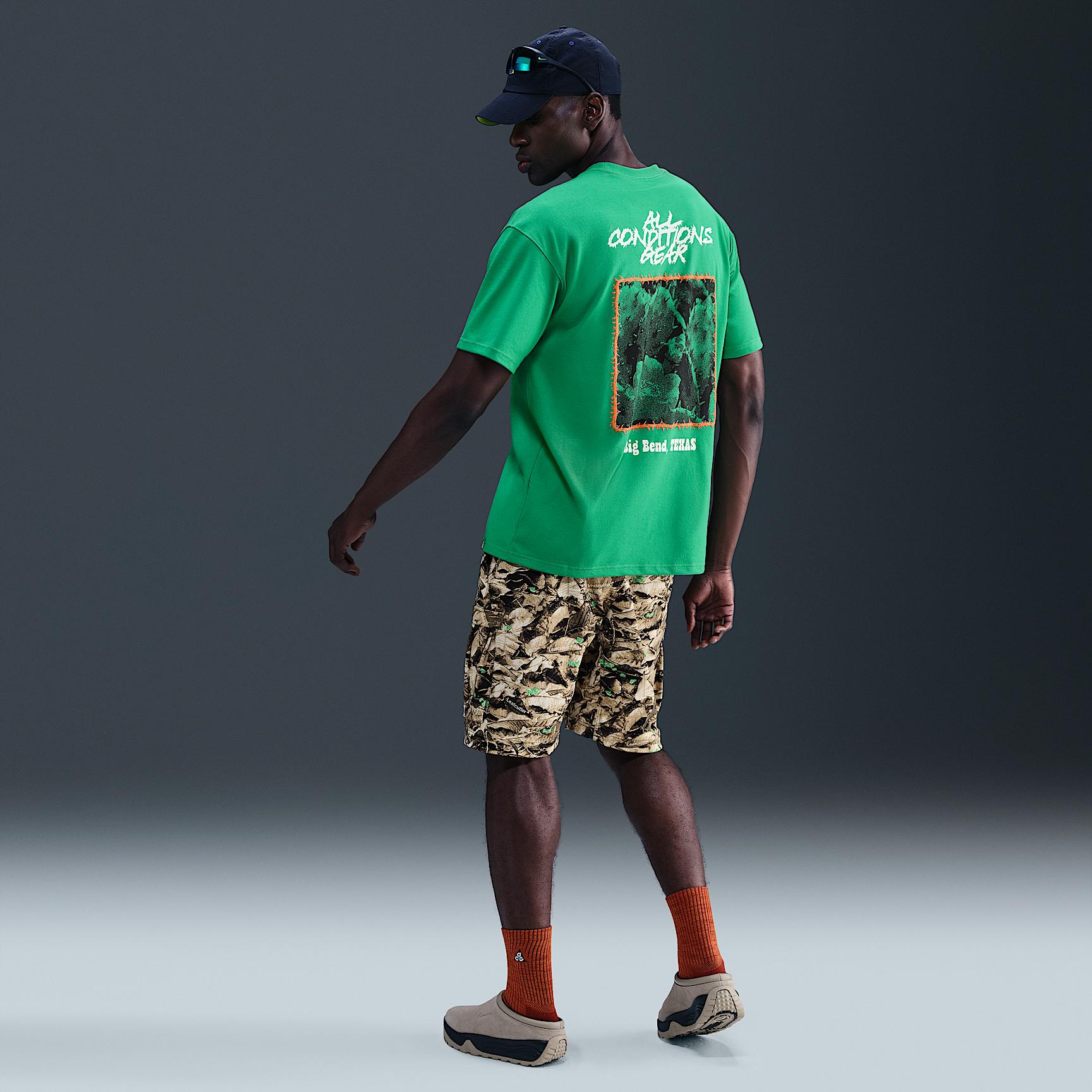 Mens Nike ACG T-Shirt | HV1296-010 Product Image