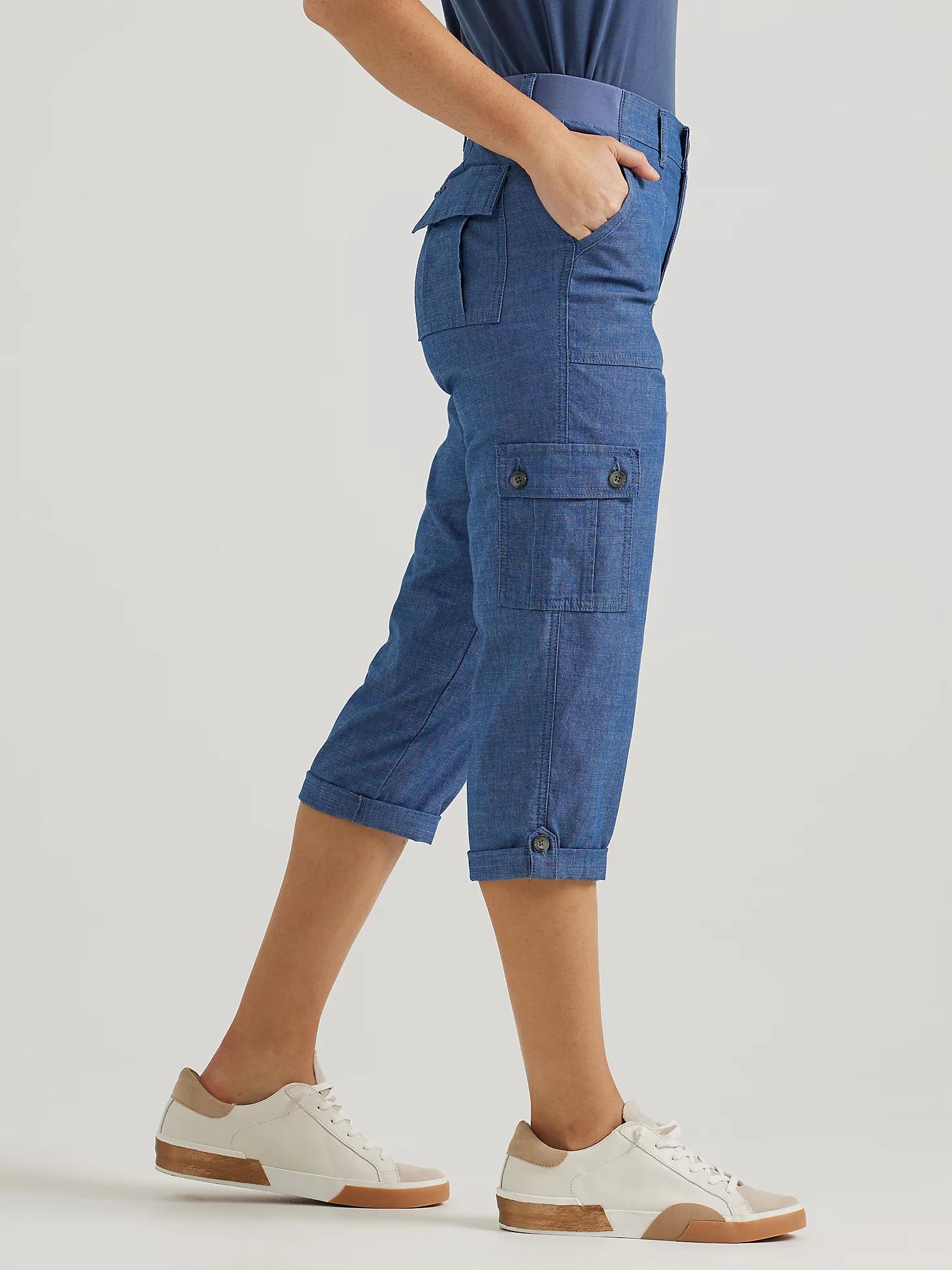 Women's Ultra Lux Comfort with Flex-to-Go Relaxed Fit Cargo Capri | Women's Capris & Crops | Lee® Product Image