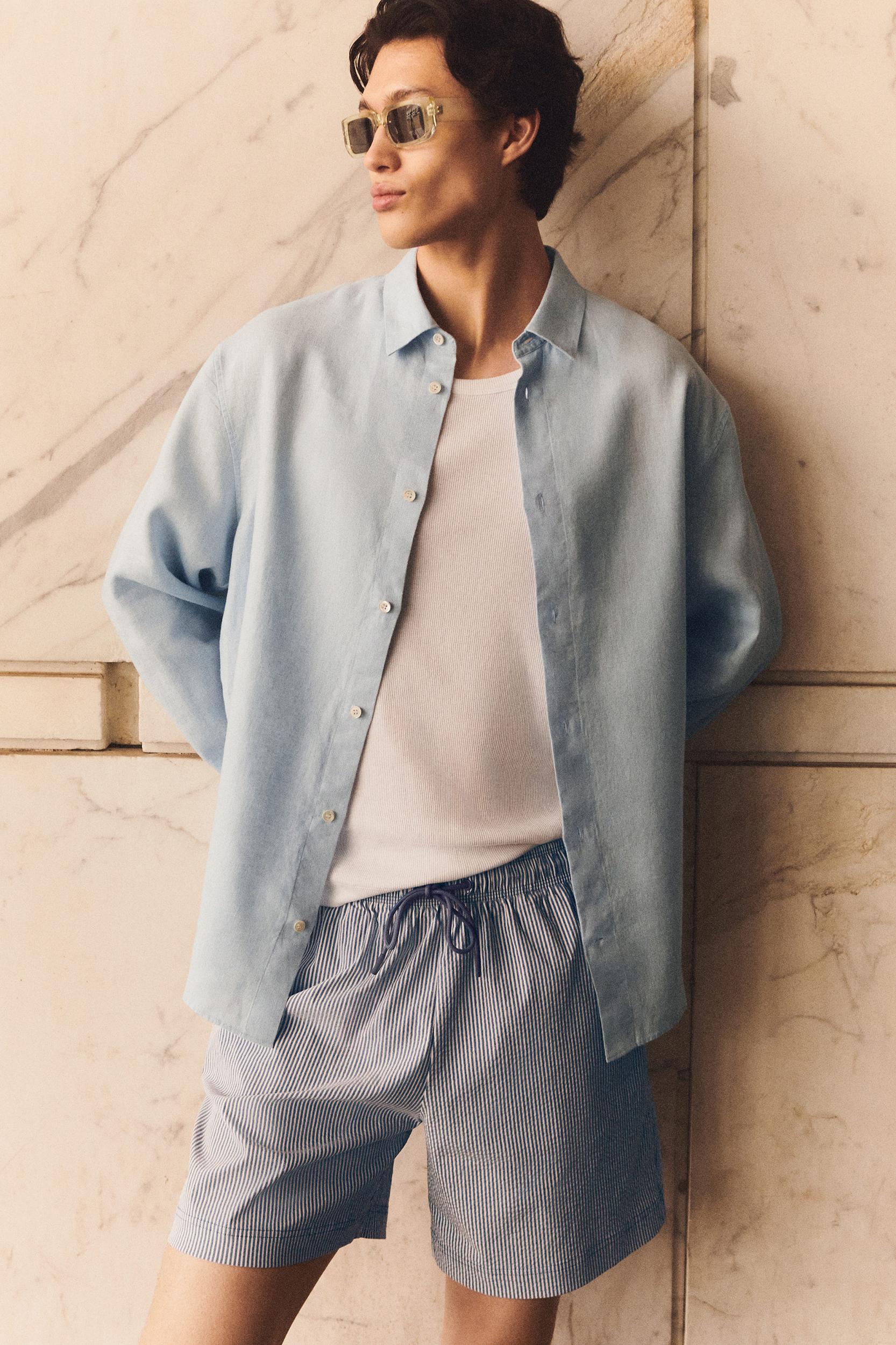 RELAXED LINEN LONG-SLEEVED SHIRT Product Image