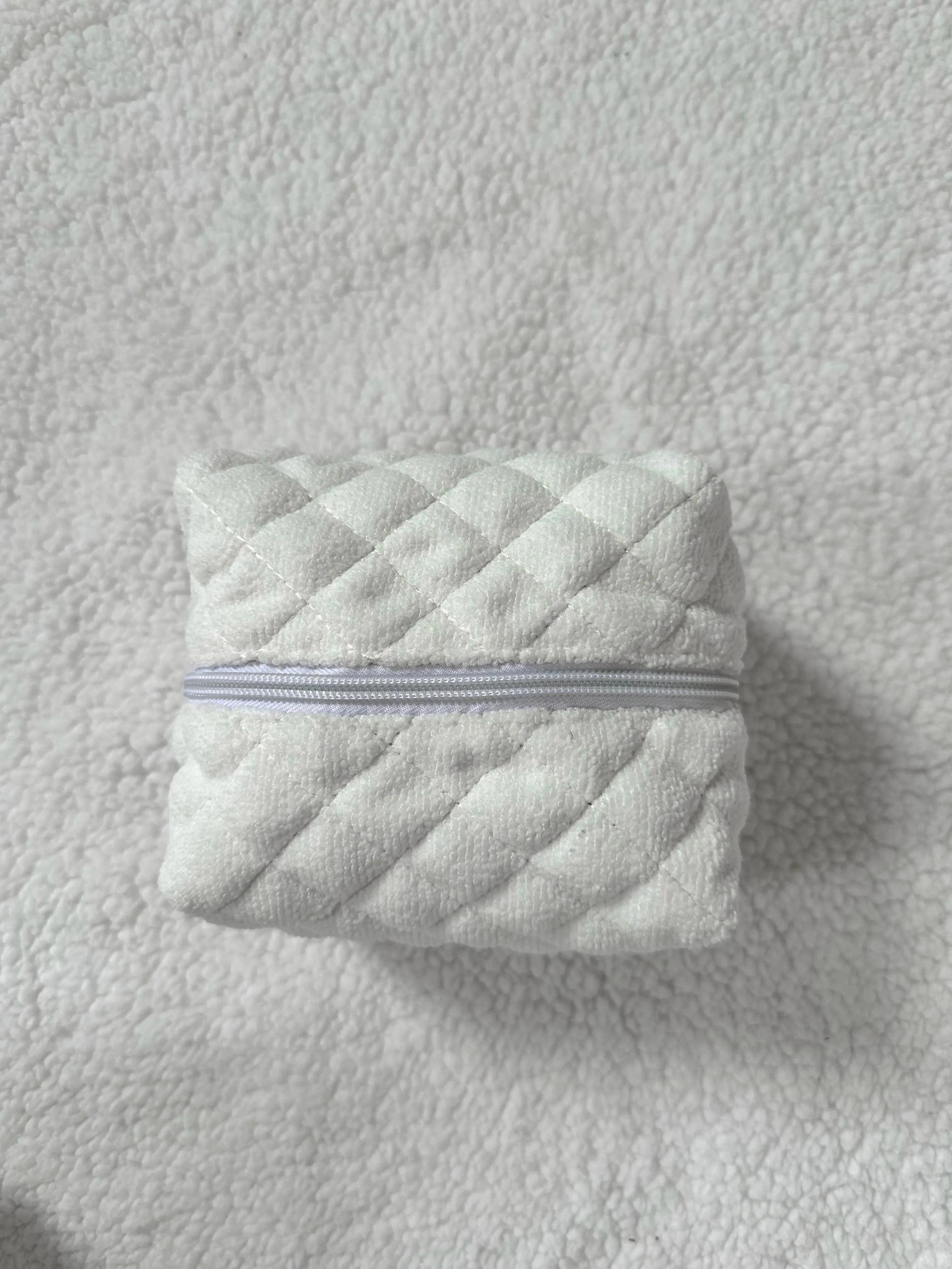 Small Teddy Bear Quilted Handmade Travel Bag Product Image