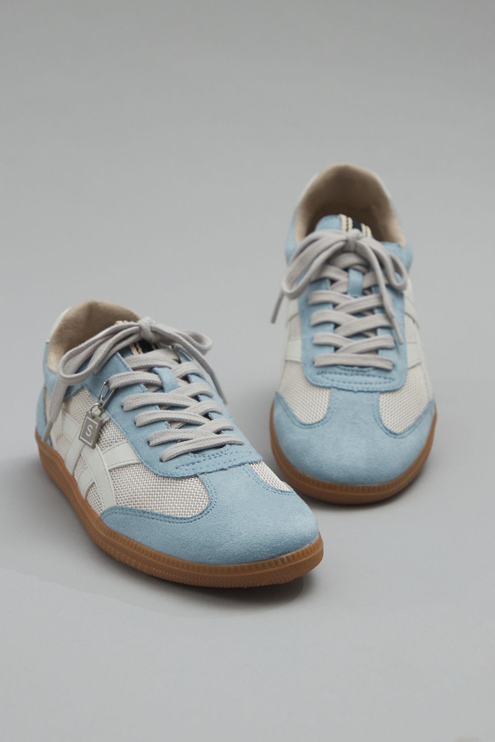 Sasha Sneakers Product Image