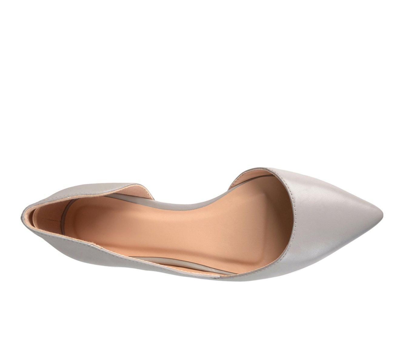 Women's Journee Collection Cortni Flats Product Image