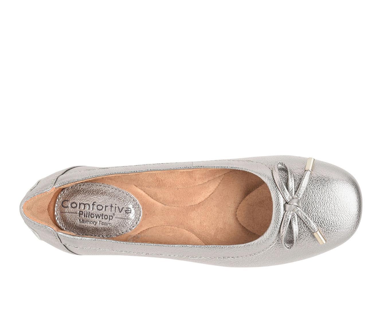 Women's Comfortiva Keegan Flats Product Image
