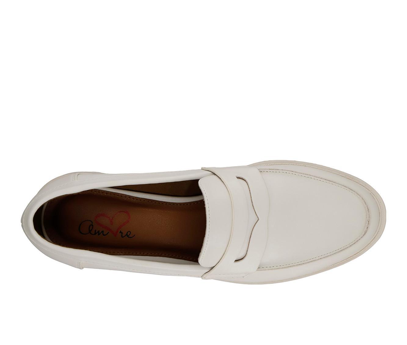 Women's Mia Amore Hali Chunky Lugged Loafers Product Image