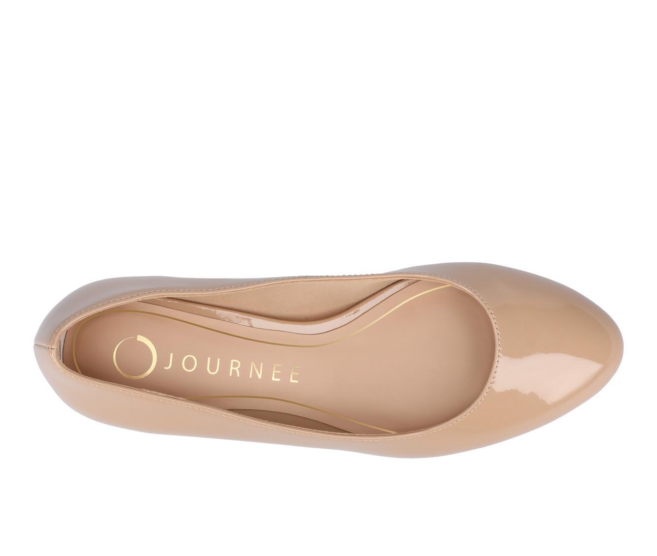 Women's Journee Collection SaarII Pumps Product Image