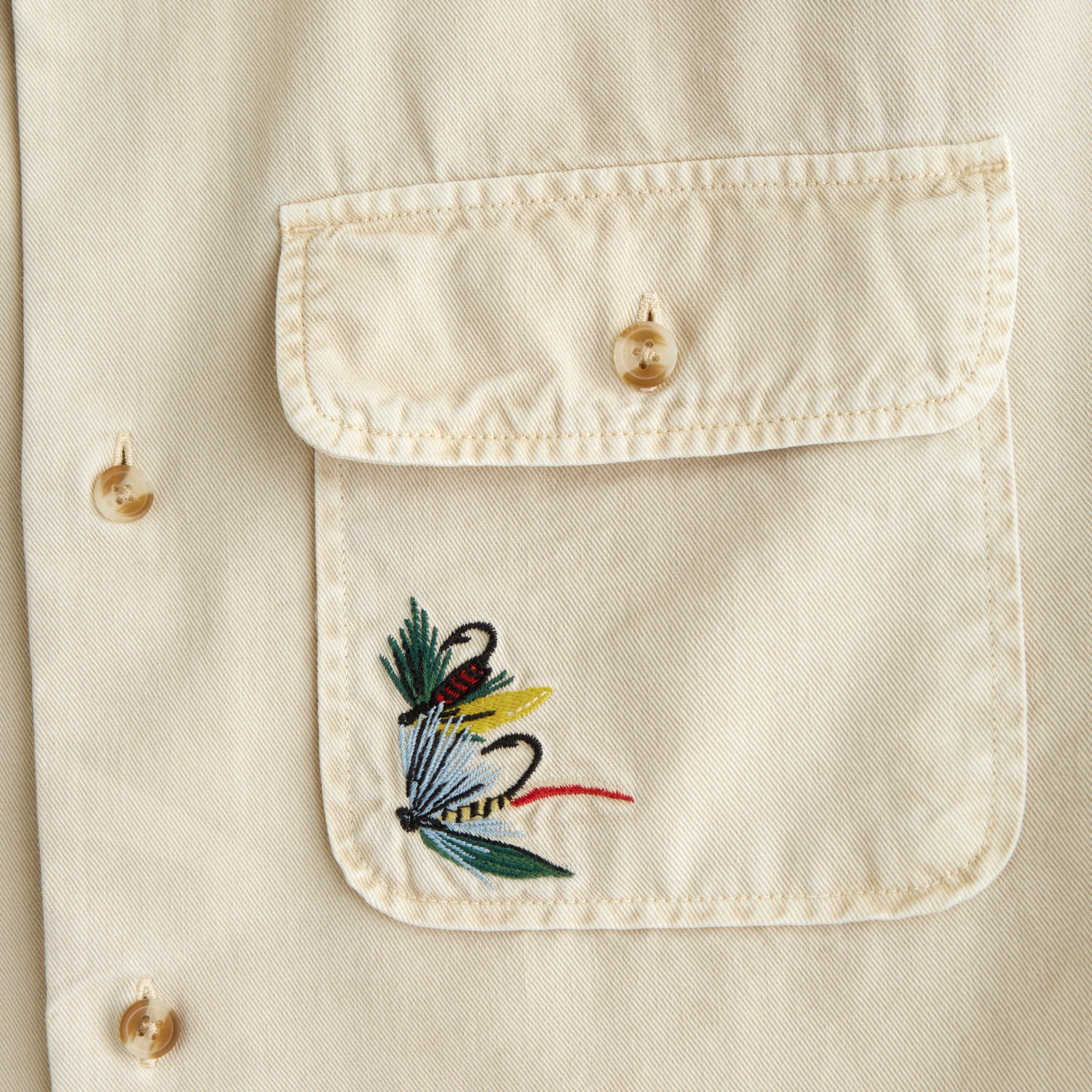 Short-Sleeve Cropped Graphic Workwear Button-Up Shirt Product Image