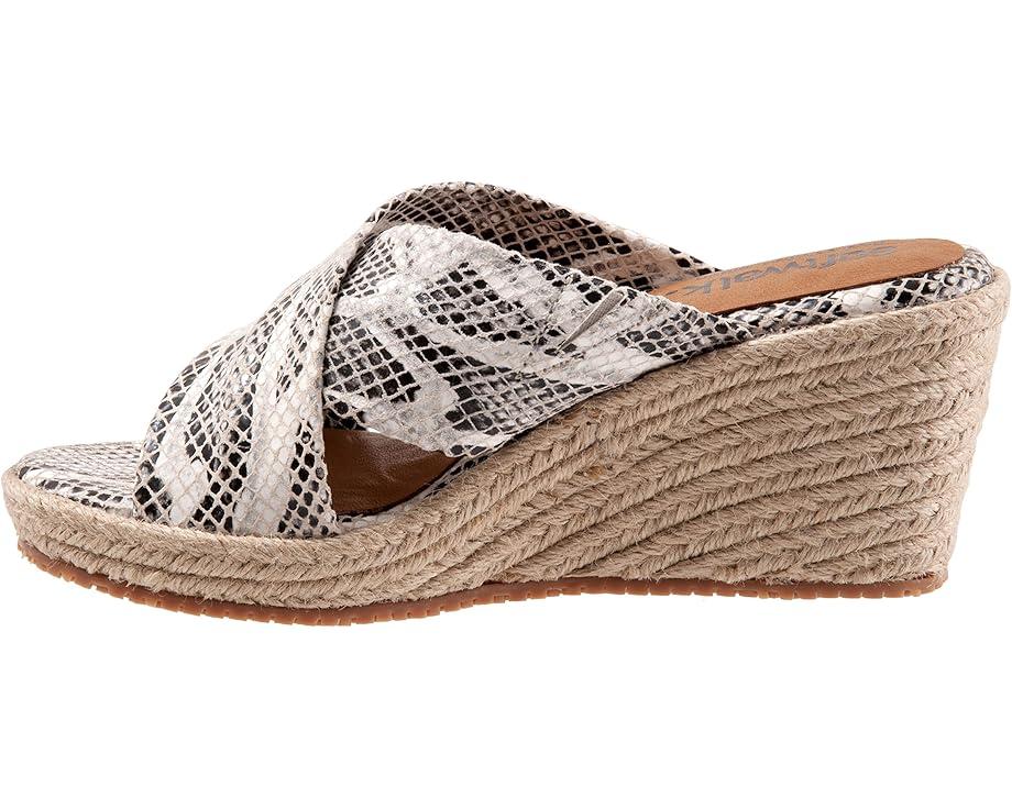 Women's SoftWalk Halsey Product Image