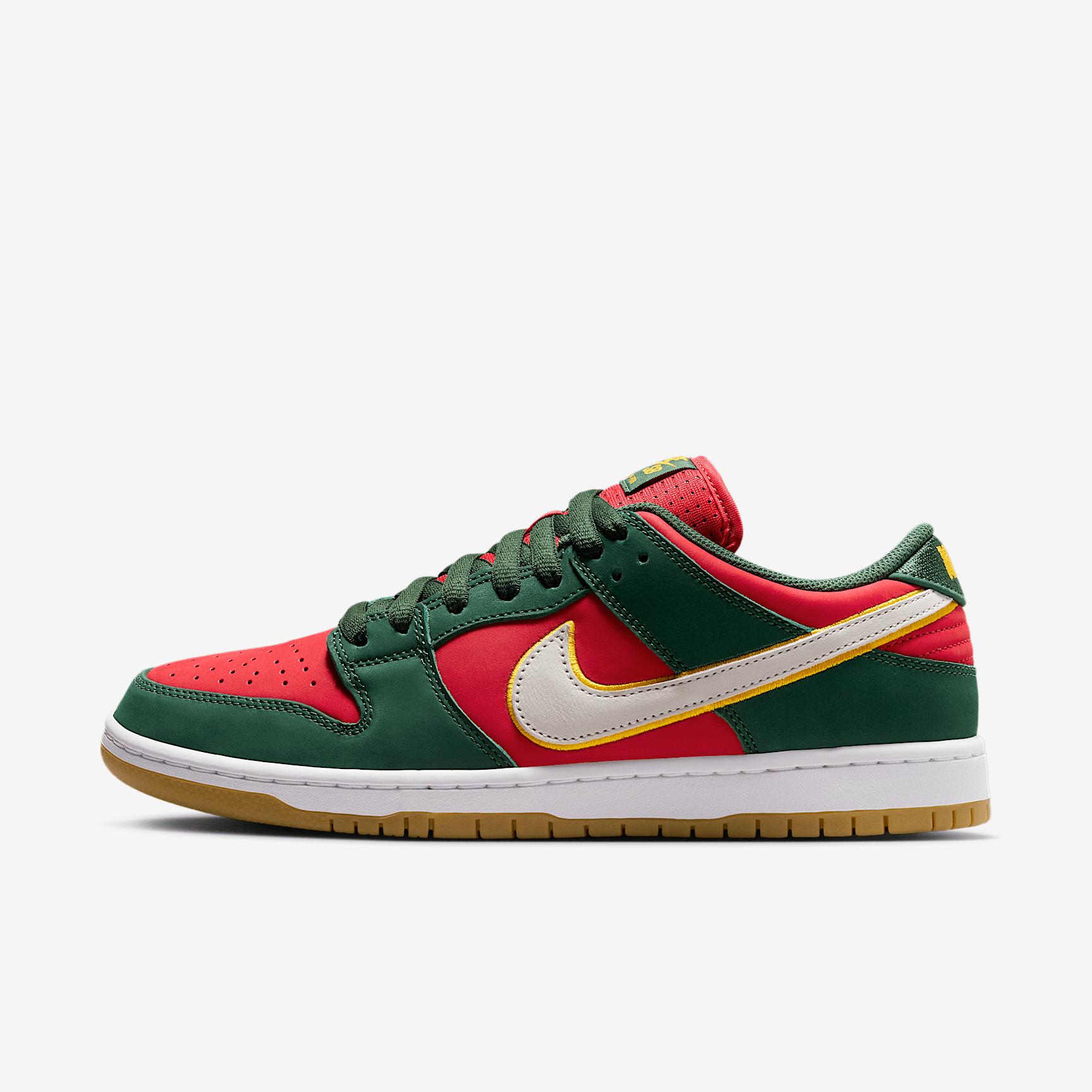 Men's Nike SB Dunk Low Pro Premium Skate Shoes Product Image